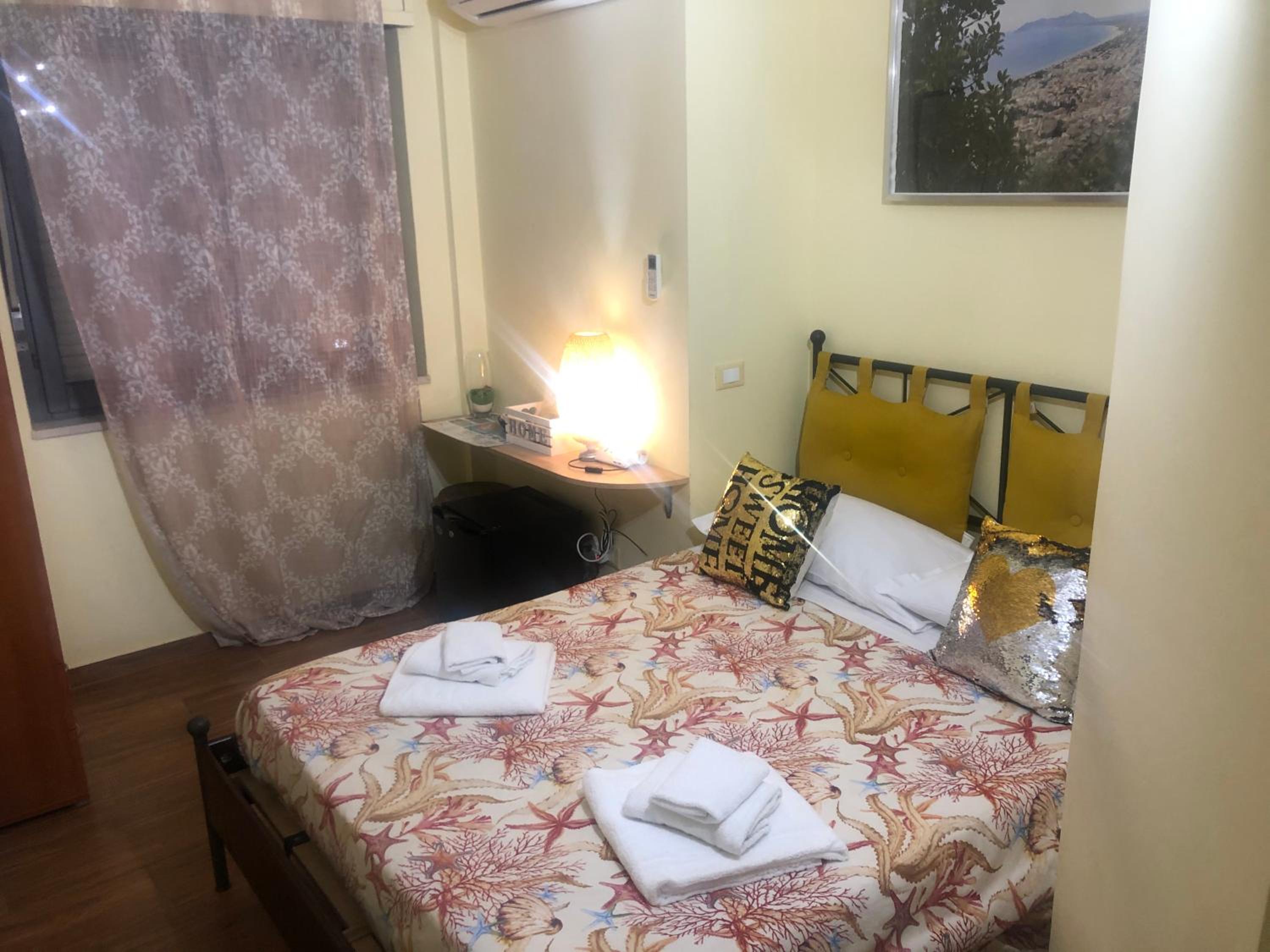 Economy Double Room with Garden View