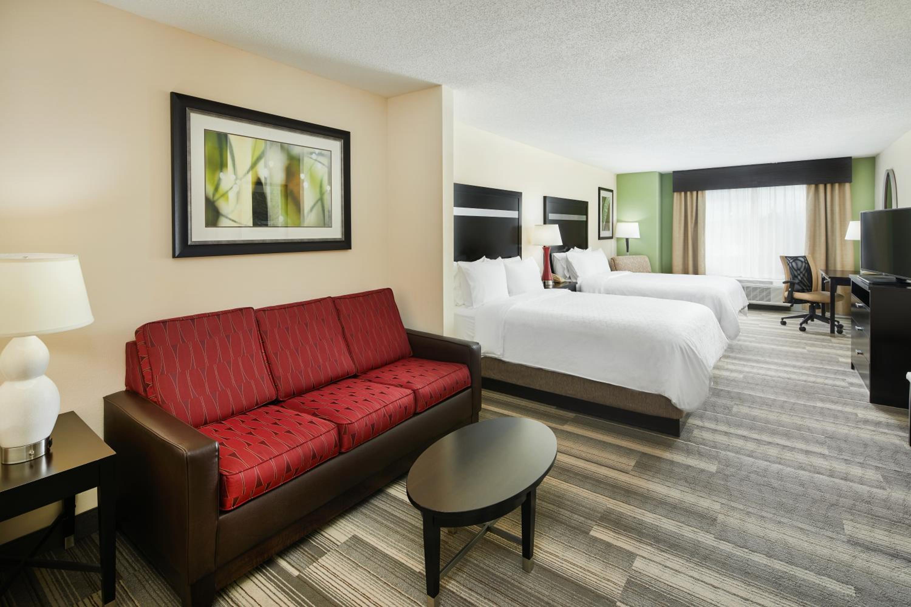 Double Suite with Two Double Beds - Non-Smoking