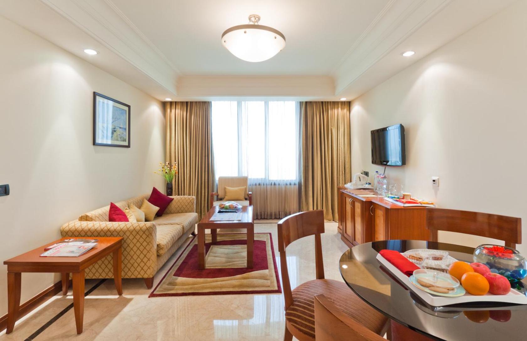 Deluxe Suite - Photo 4