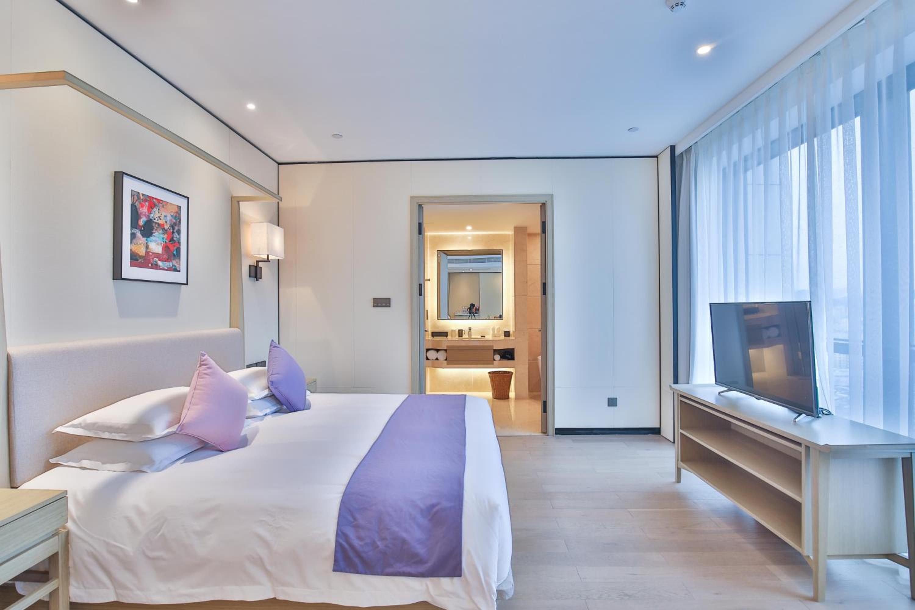 Deluxe Double Room with Bath