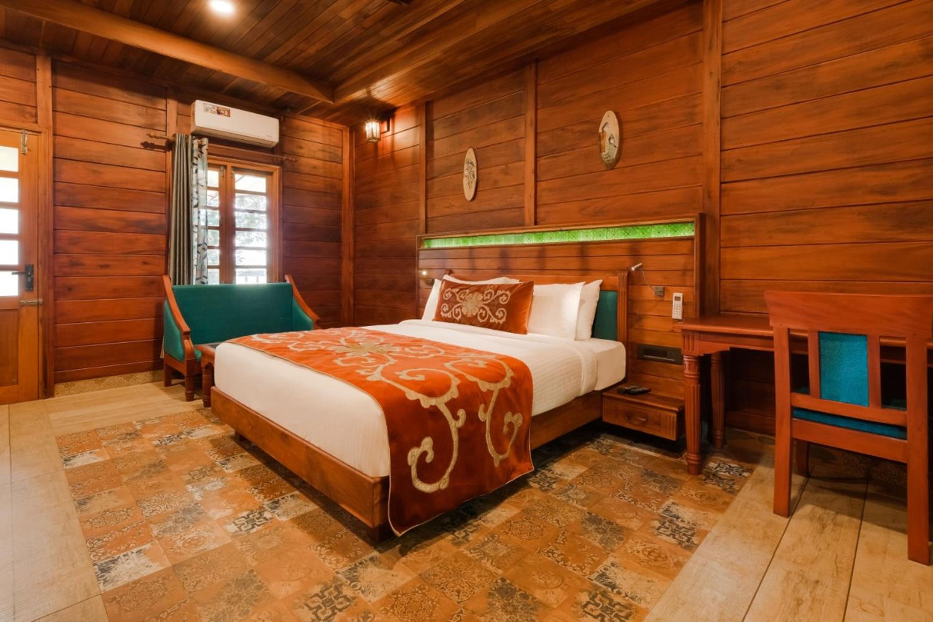 Wooden Cottage  - Photo 4