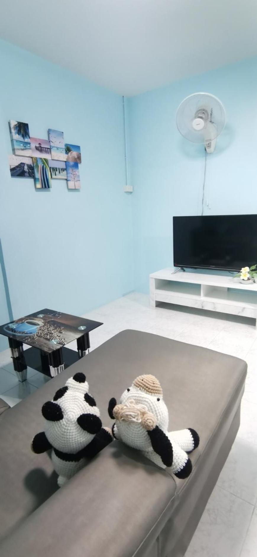 Two-Bedroom Townhouse - Photo 8