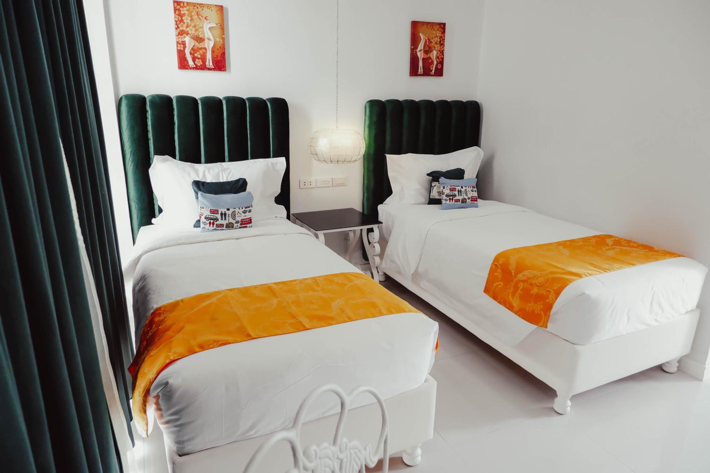 Superior King Room - Photo 1