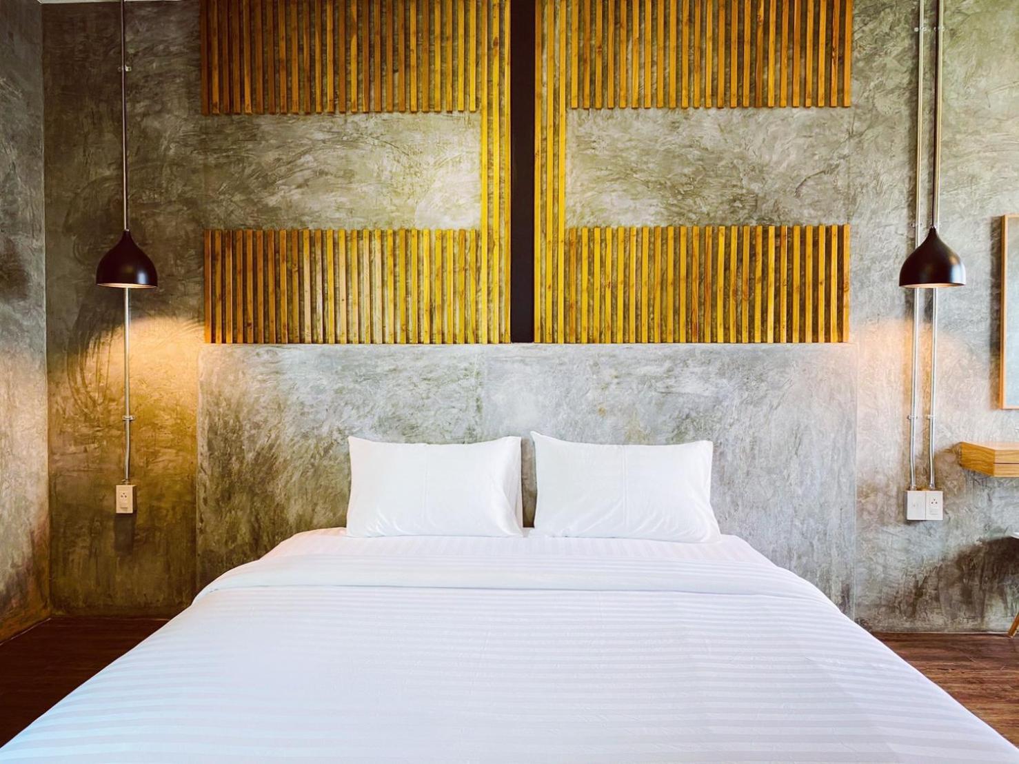 Standard King Room - Photo 1