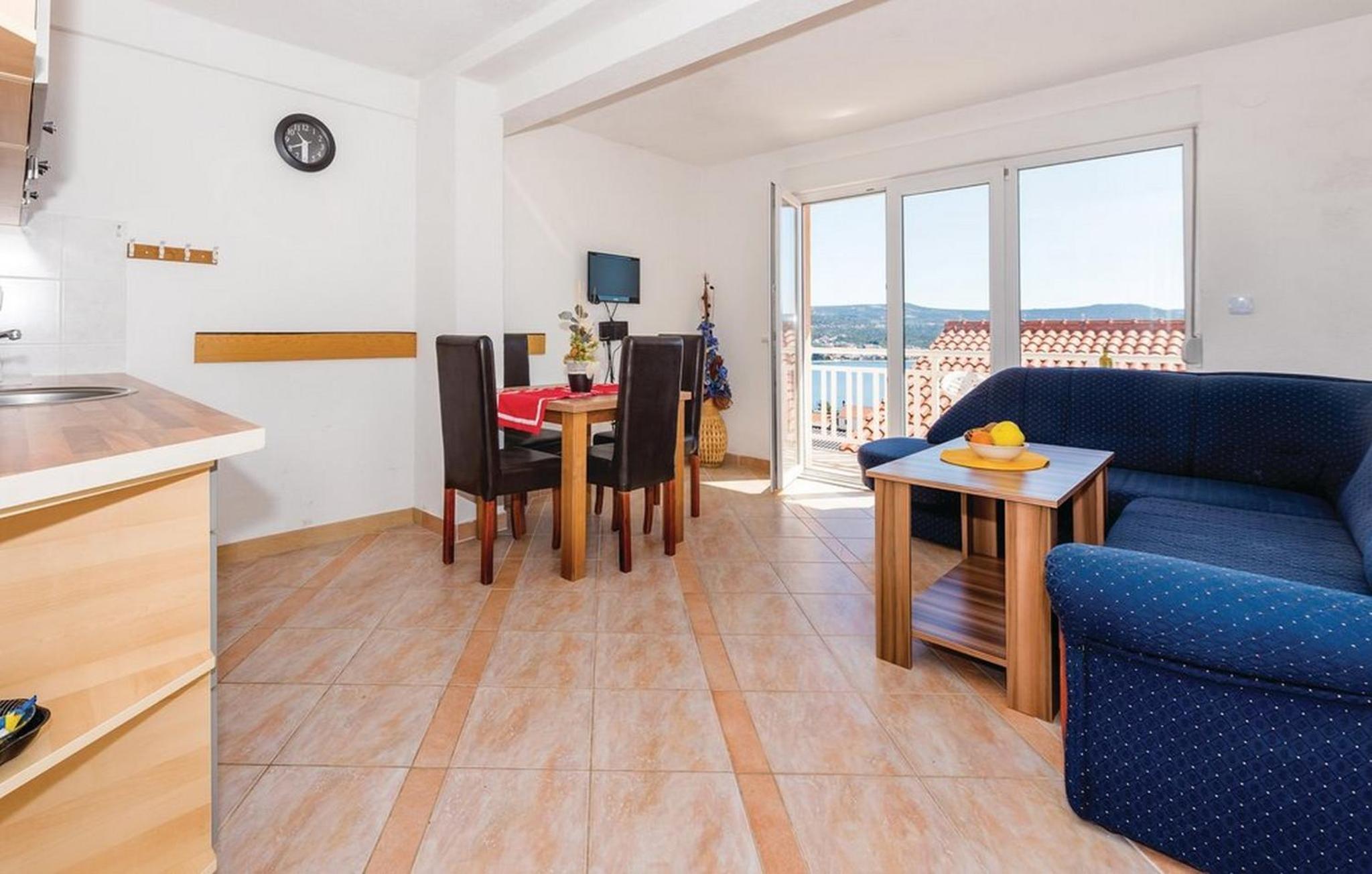 Apartment A2