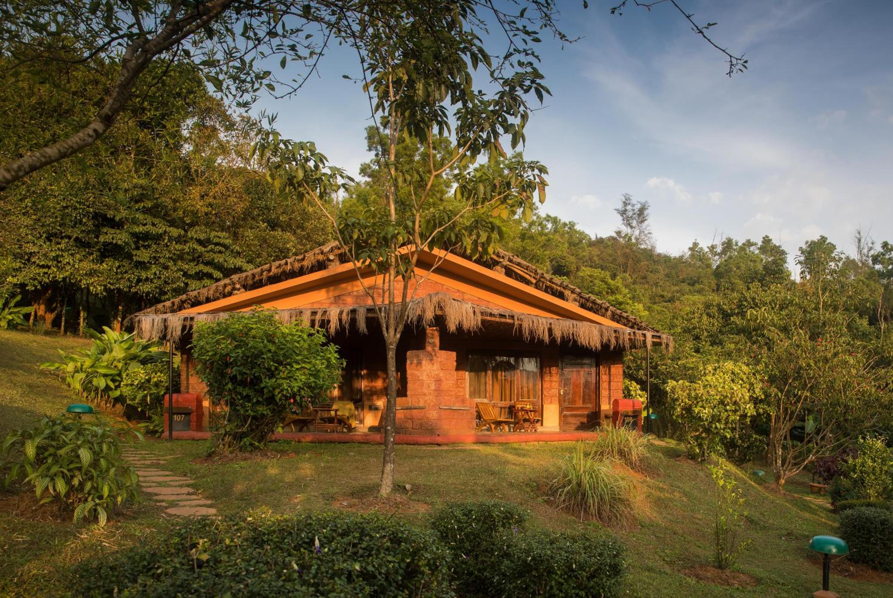 Deluxe Cottage - Photo 3