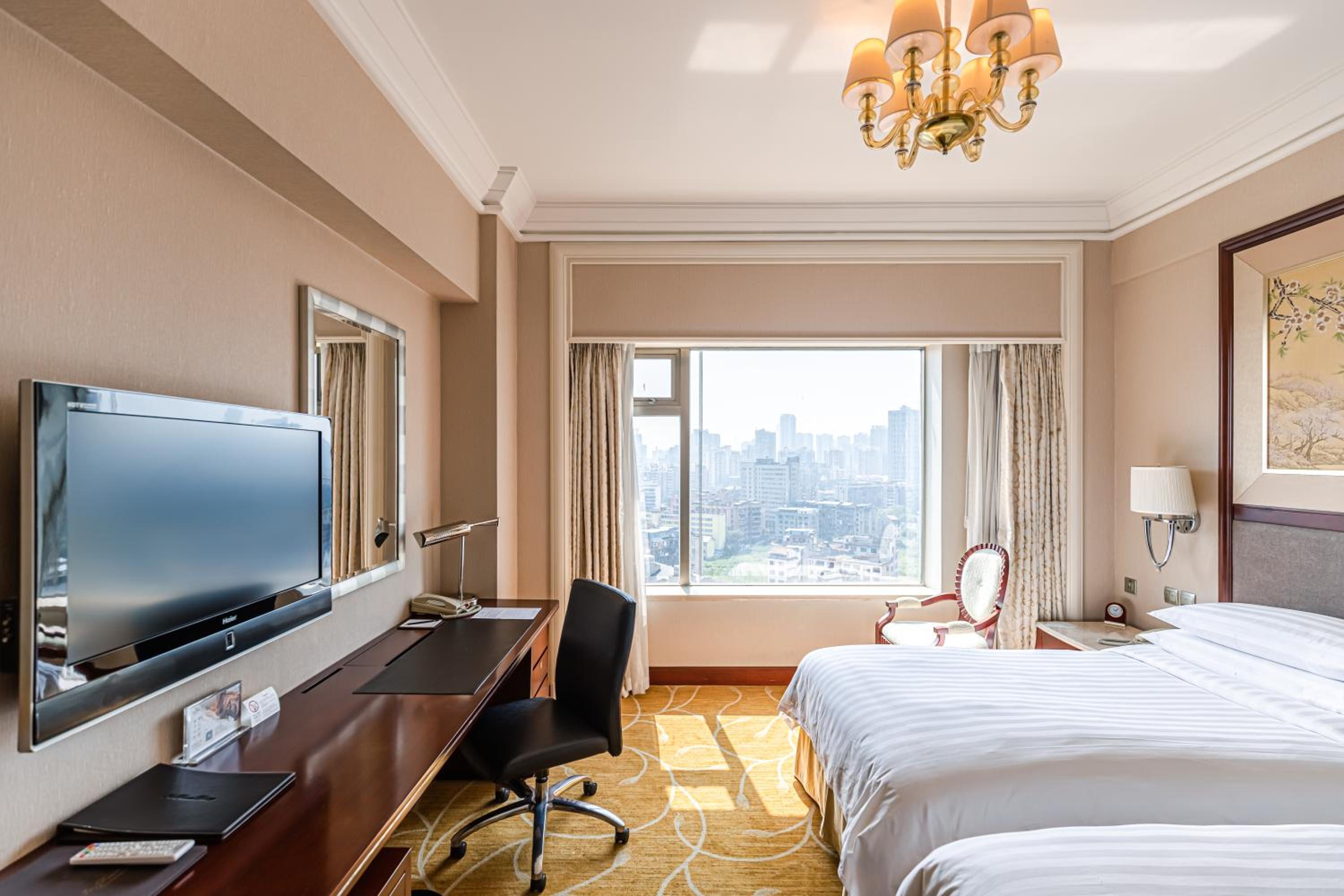 Horizon Club Twin Room with Club Benefits photo 3
