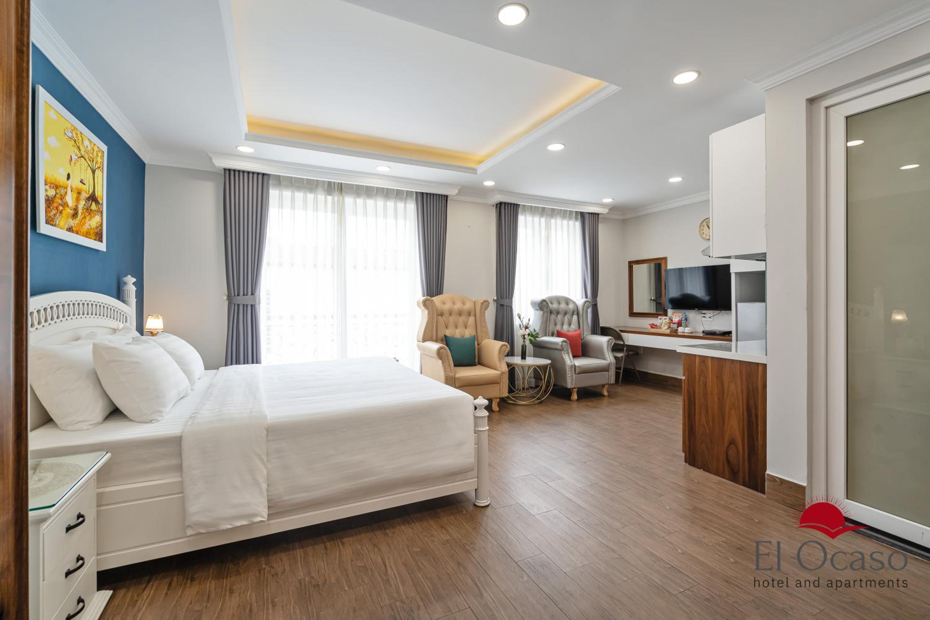 Deluxe Suite