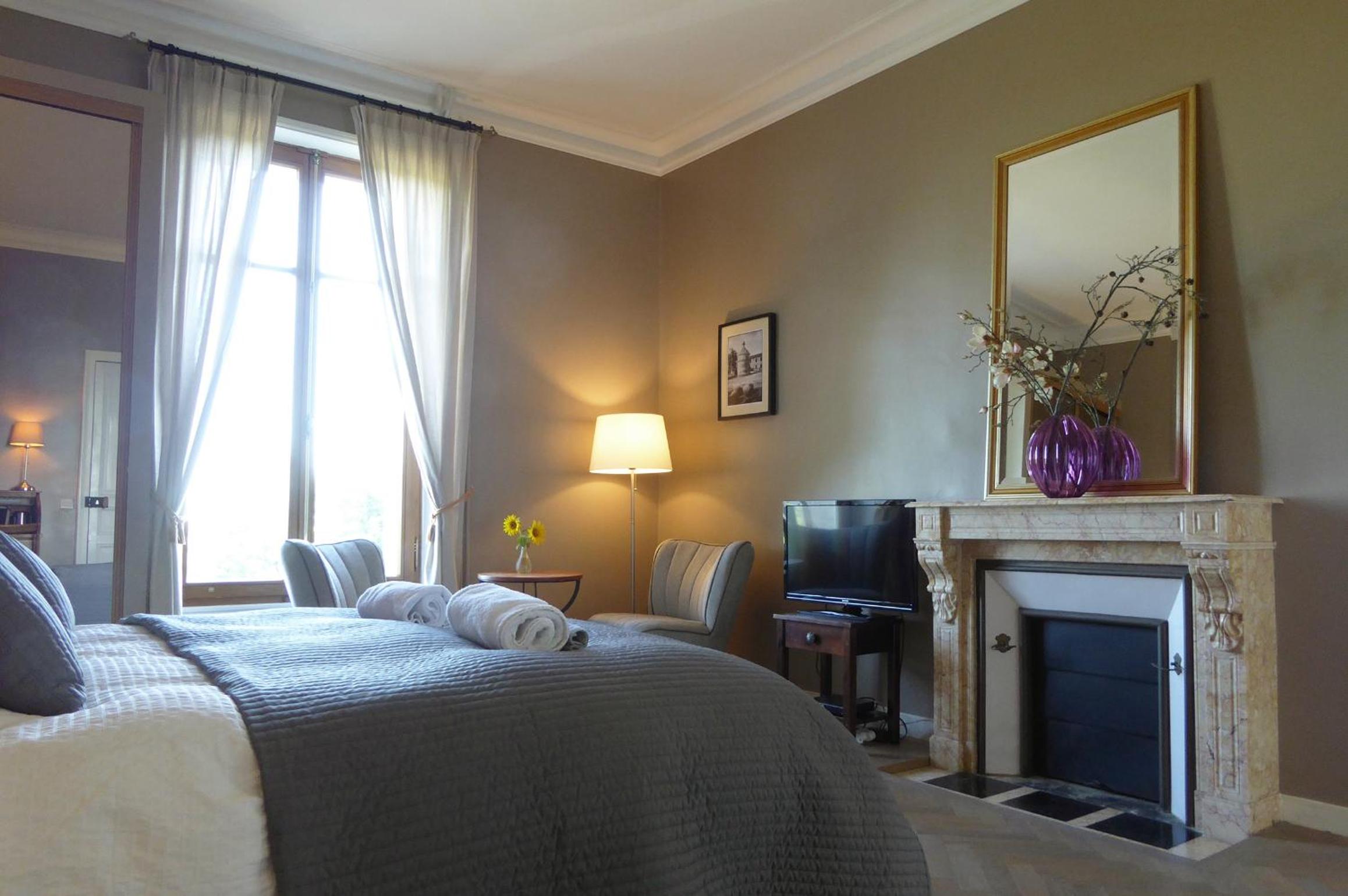 Deluxe Double Room photo 2