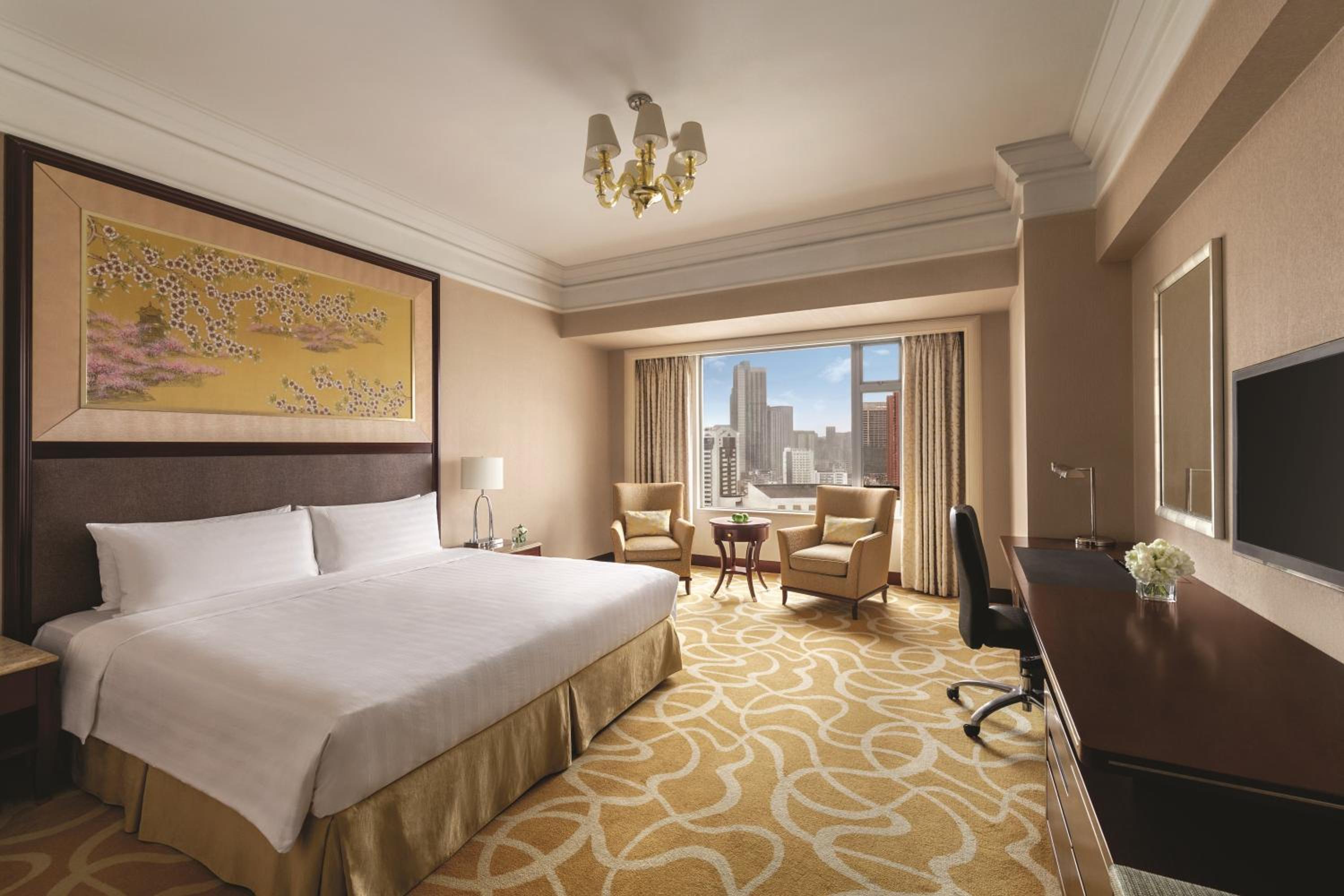 Horizon Club King Room with Club Benefits photo 1