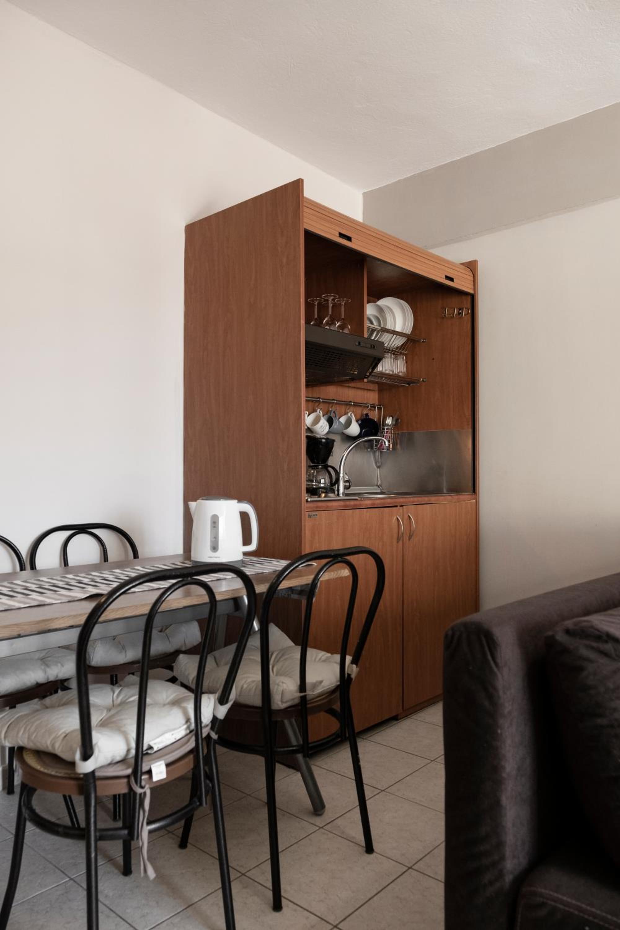 Apartment - Photo 2