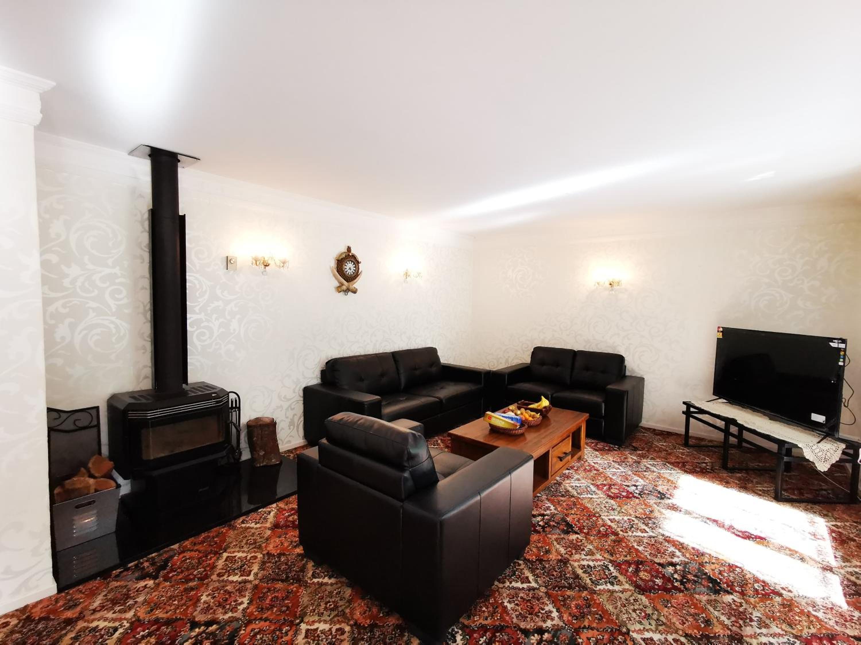 Four-Bedroom House - Photo 31