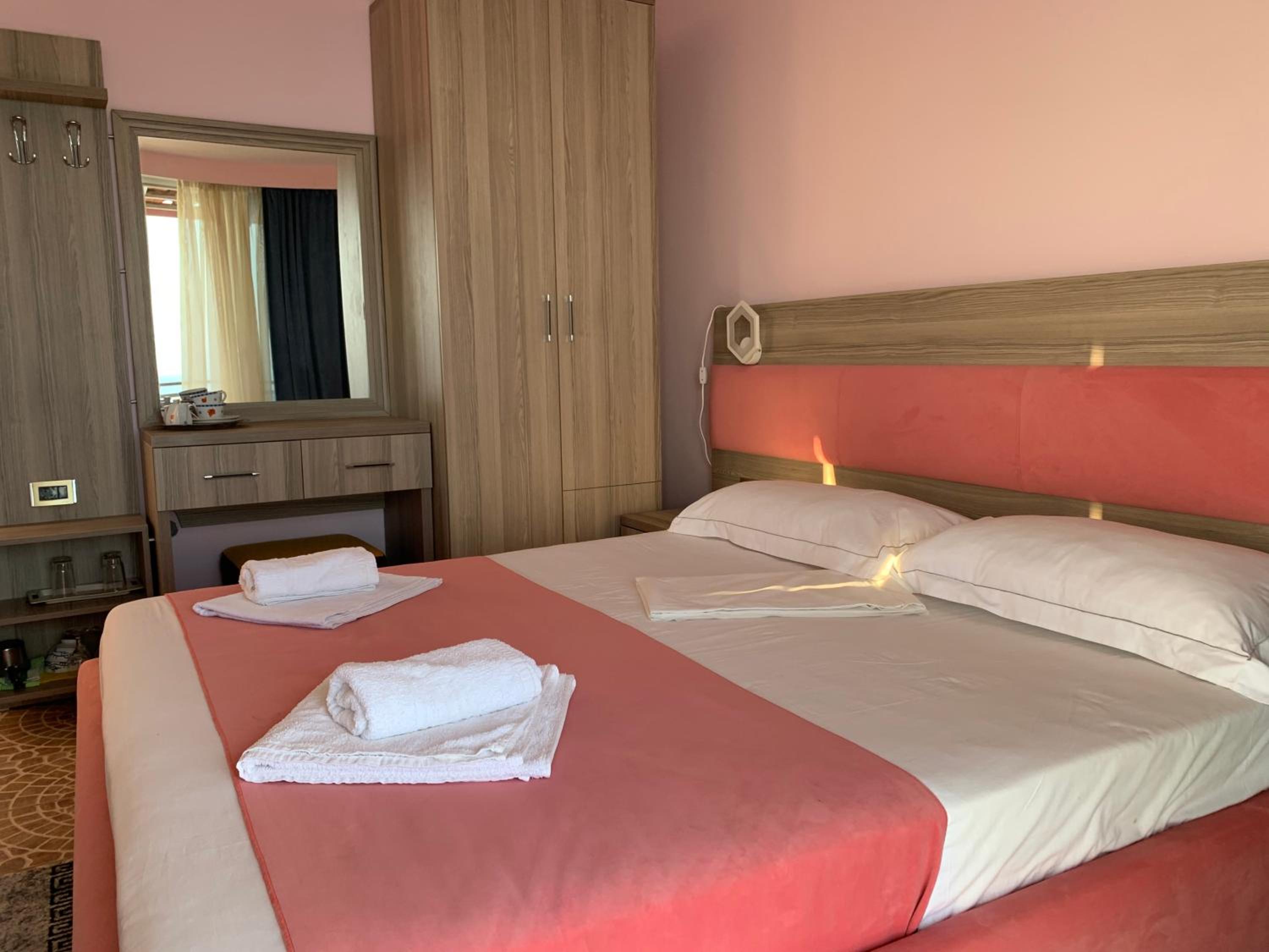 Double Room with Sea View photo 3