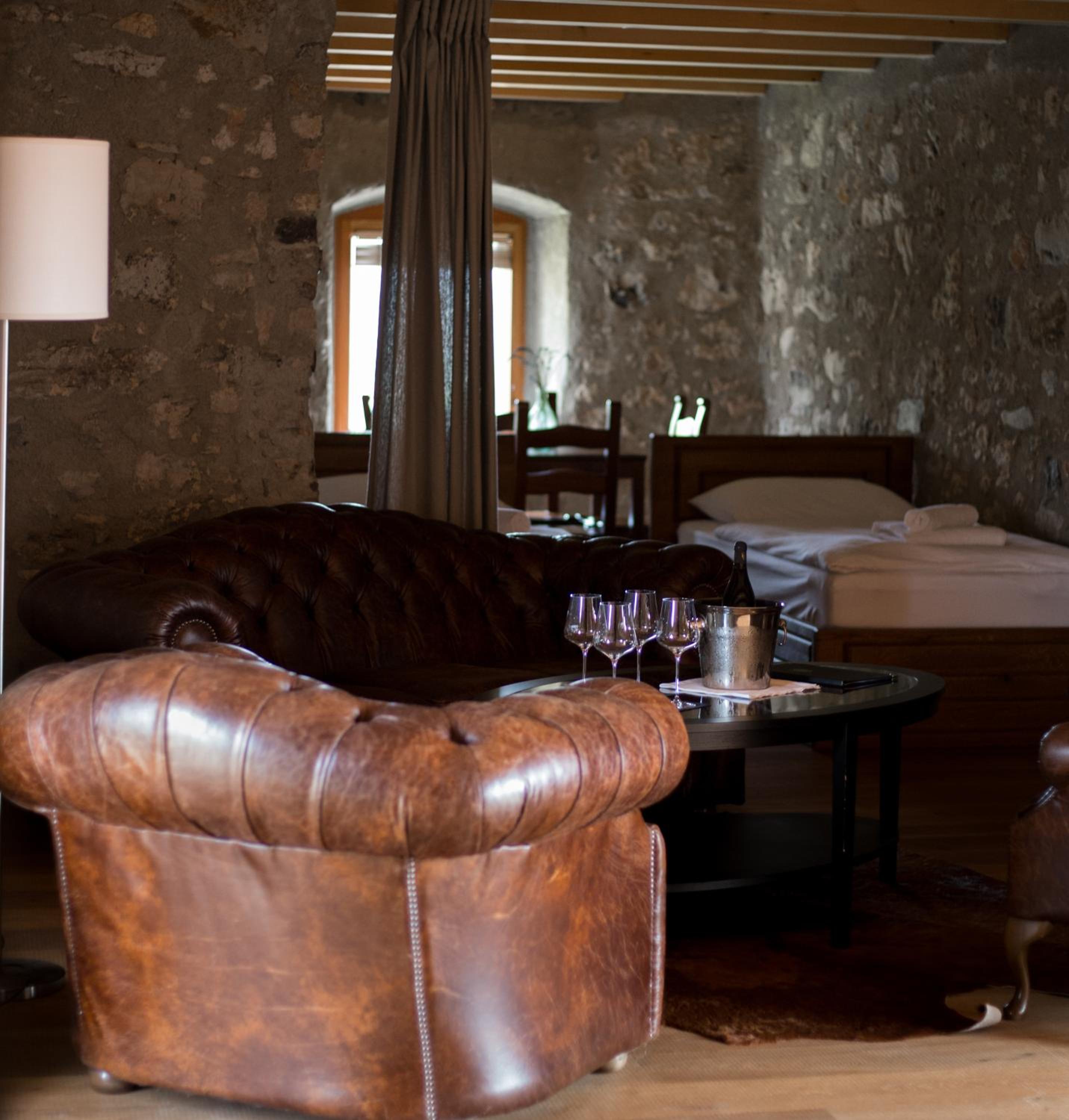 Superior King Suite - Photo 14