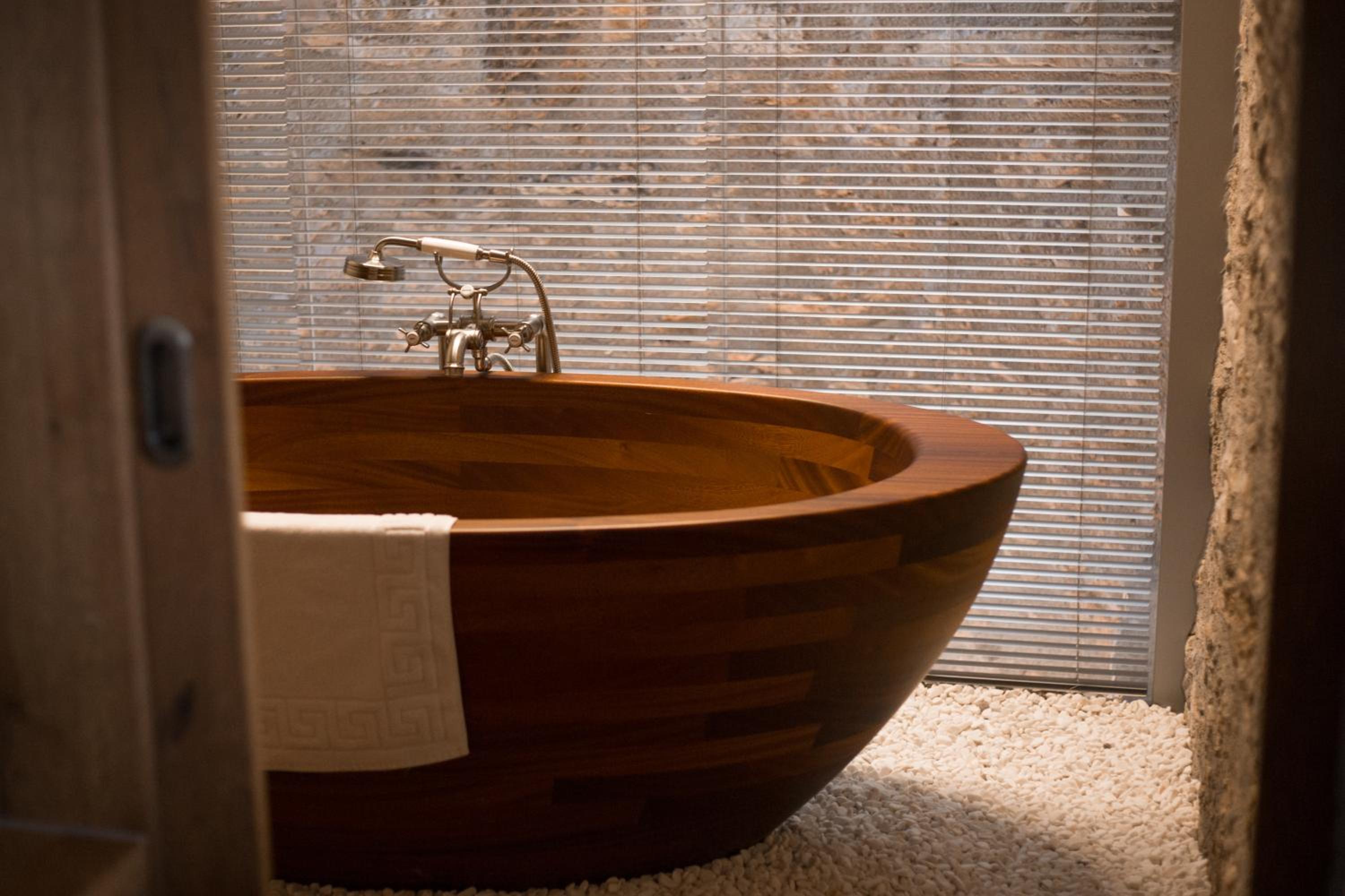 Superior King Suite - Photo 13