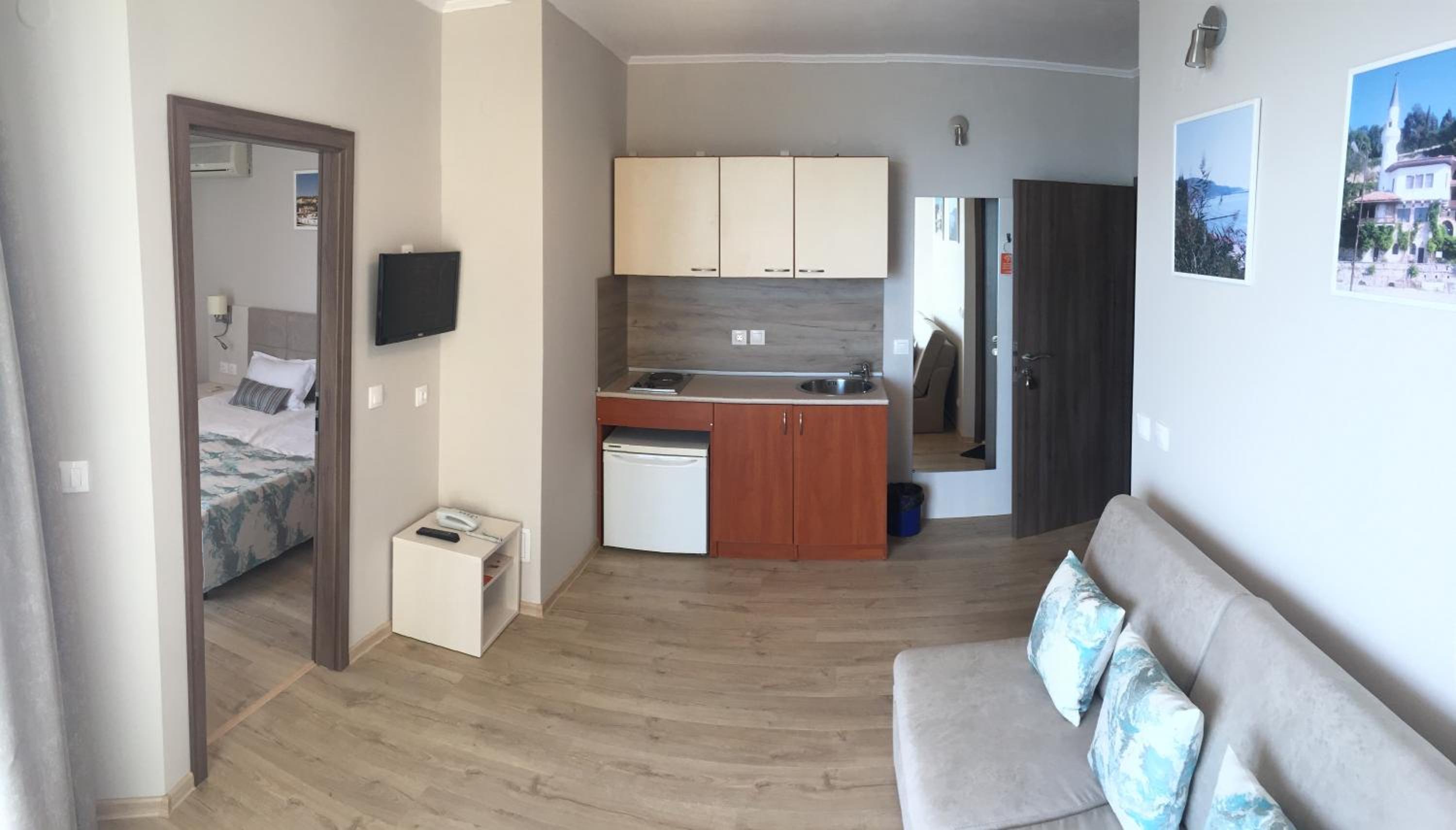 Two-Bedroom Apartment photo 2