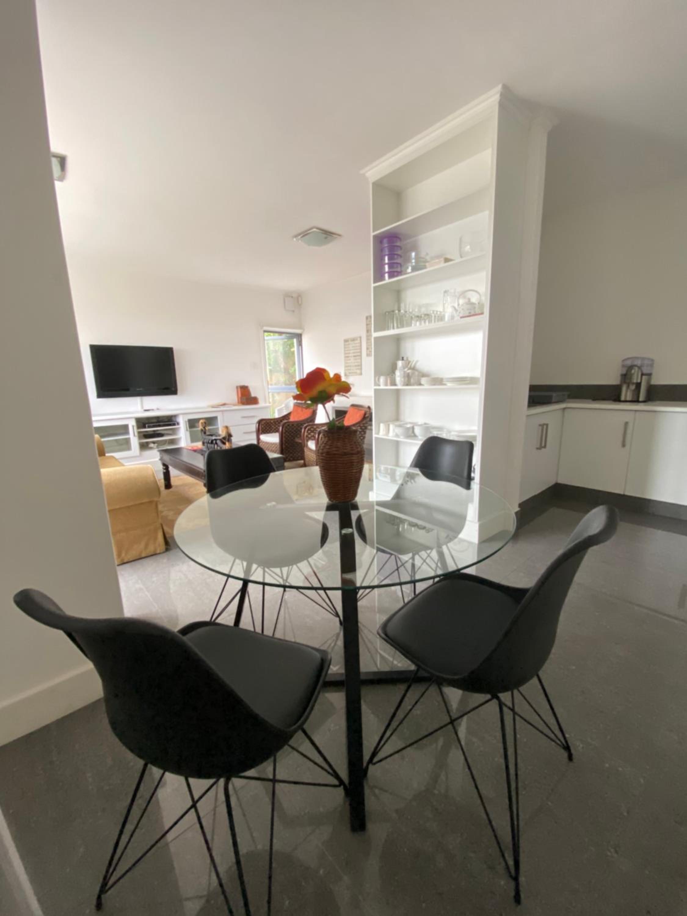 Two-Bedroom Apartment - Photo 6