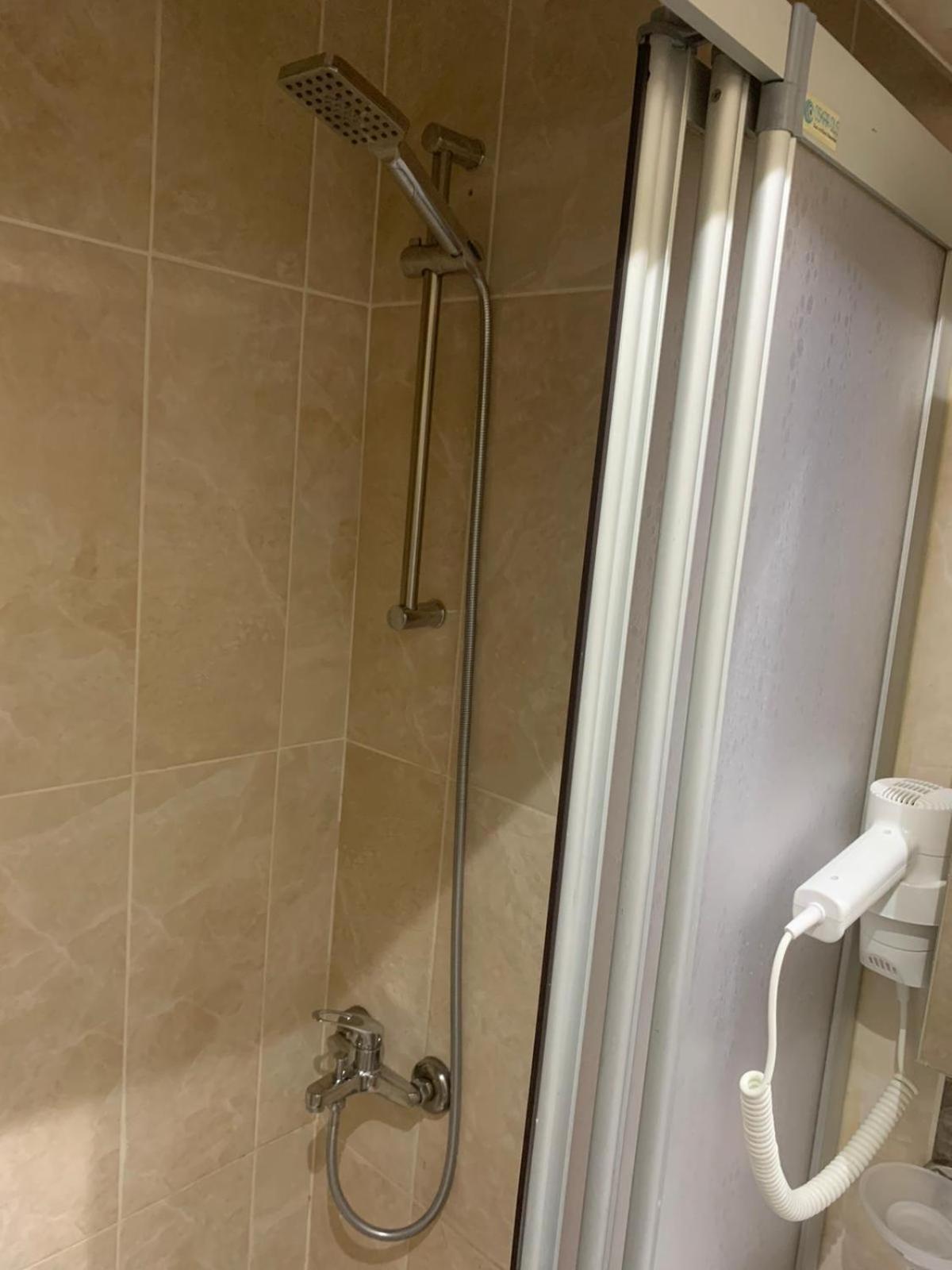 Standard Triple Room photo 2