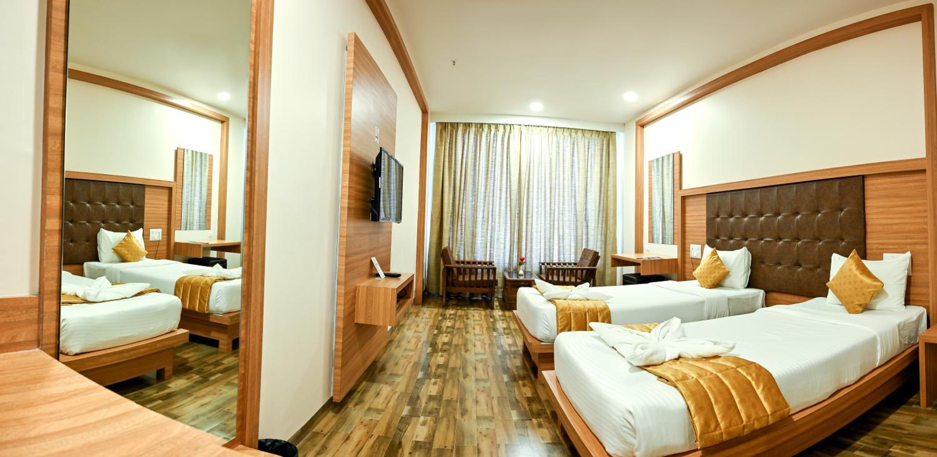 Deluxe King Room
