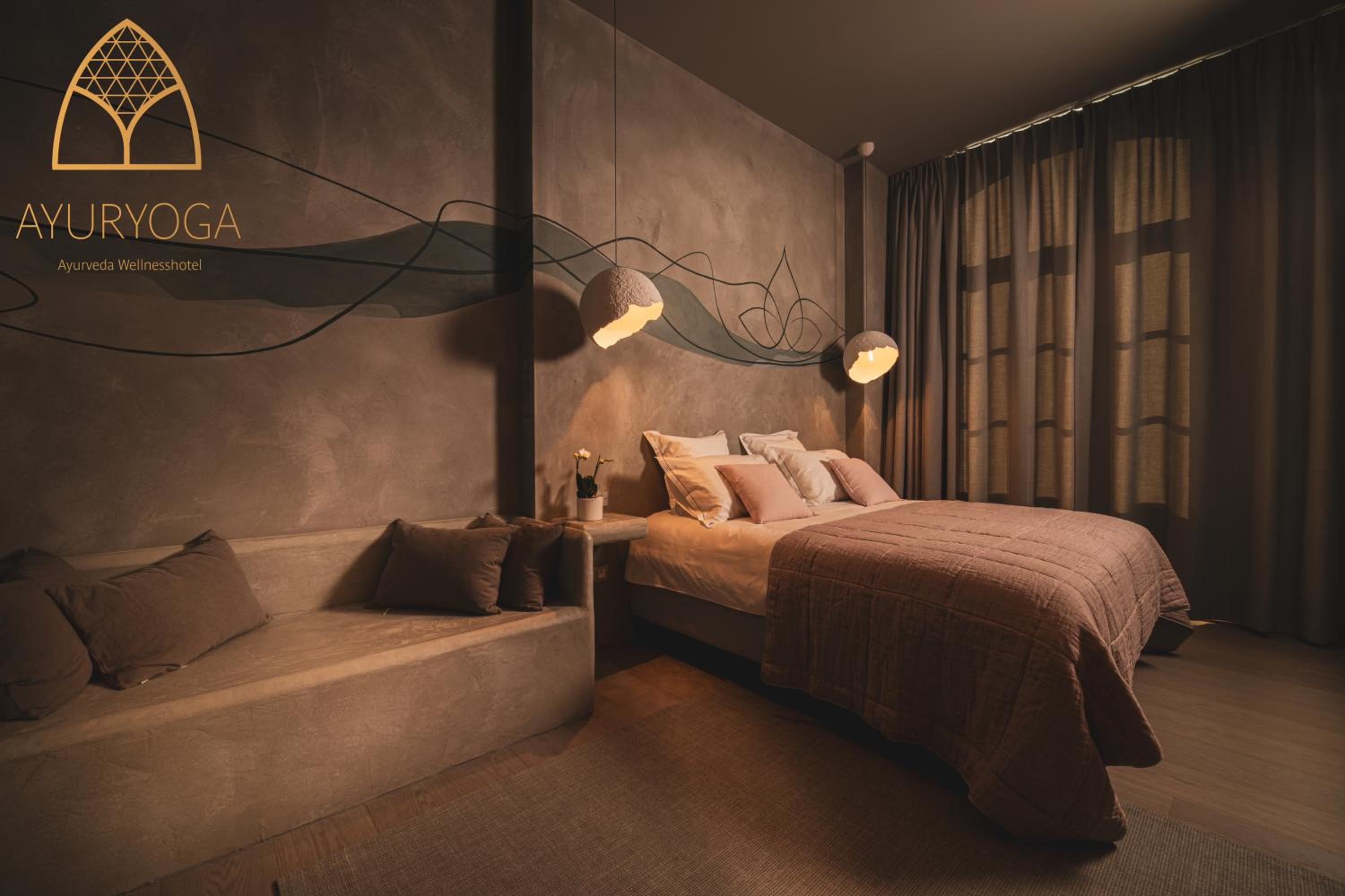 Deluxe Room - Photo 1
