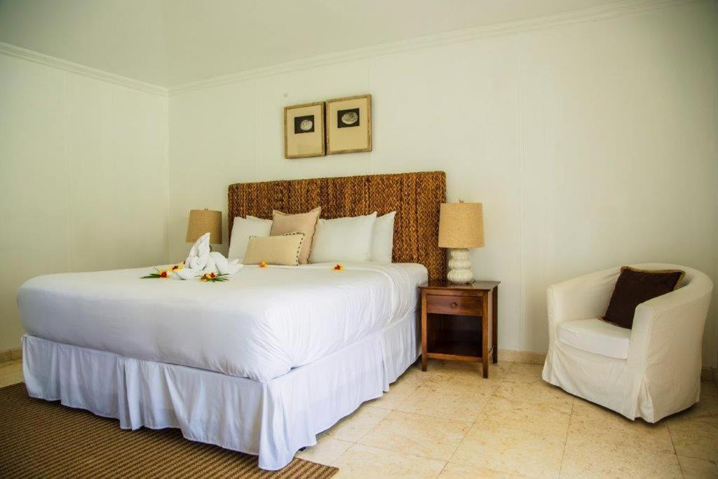 Orchard King Suite with Kitchenette photo 2