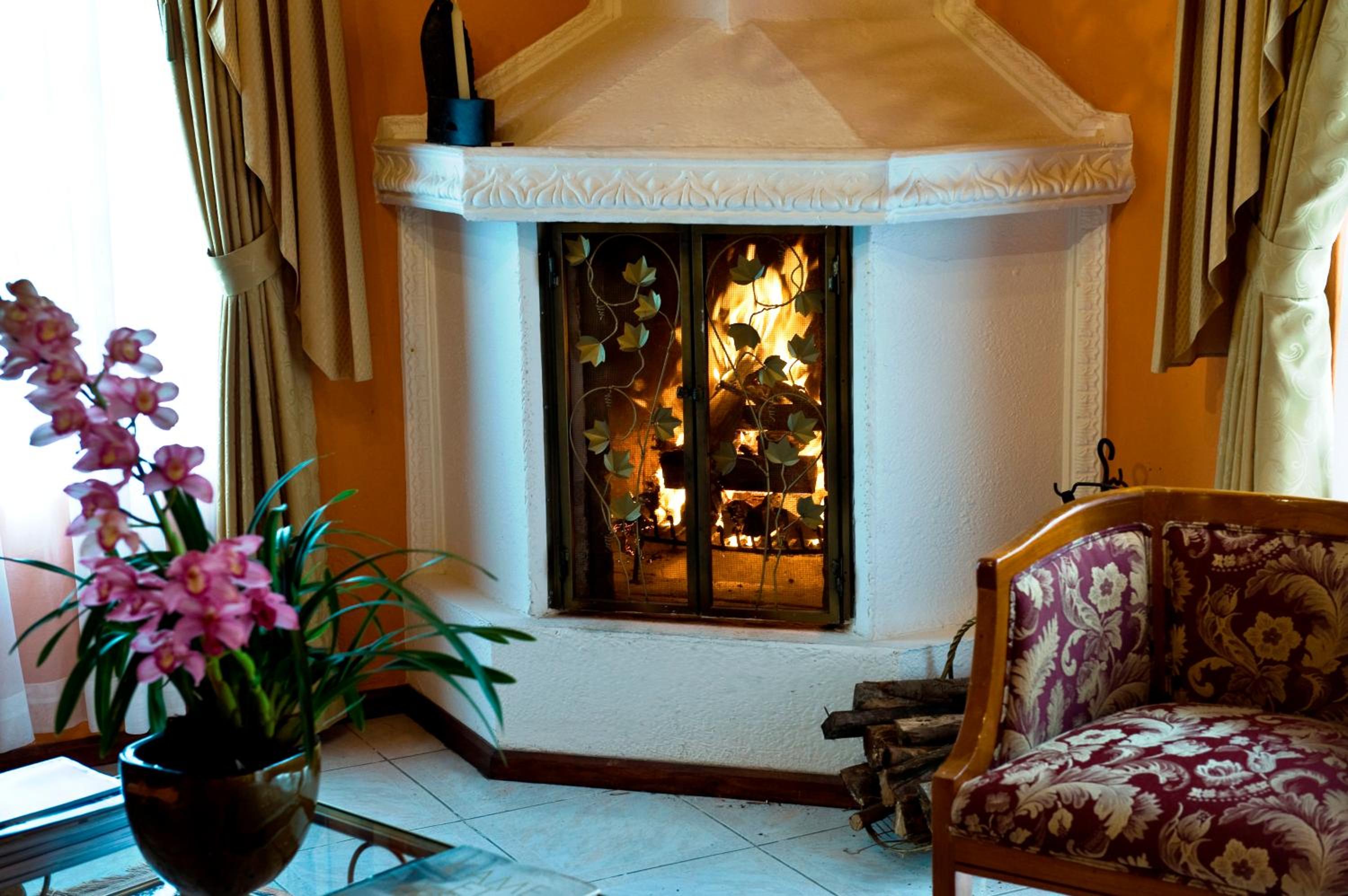 Standard Queen Room photo 2