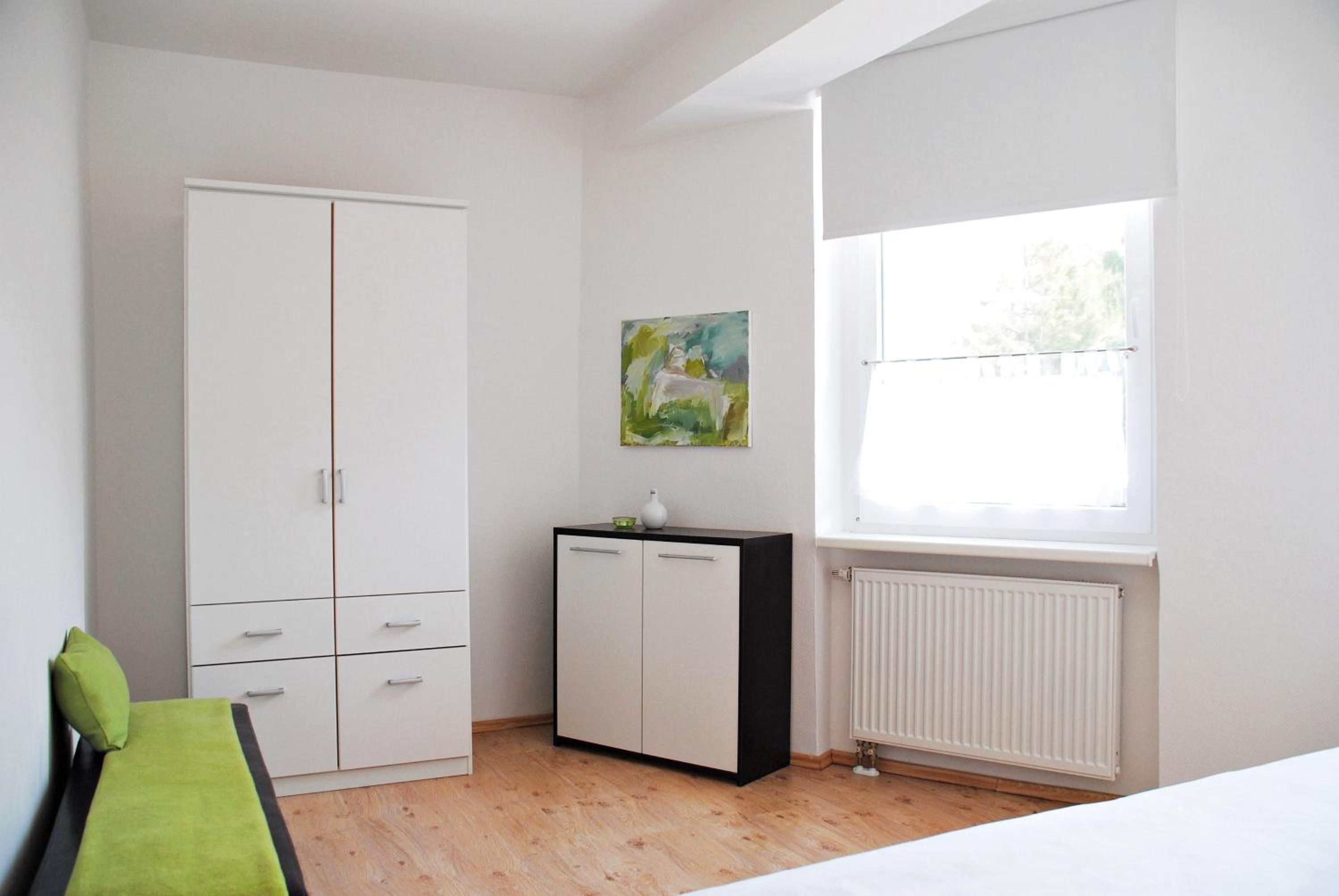 One-Bedroom Apartment photo 3