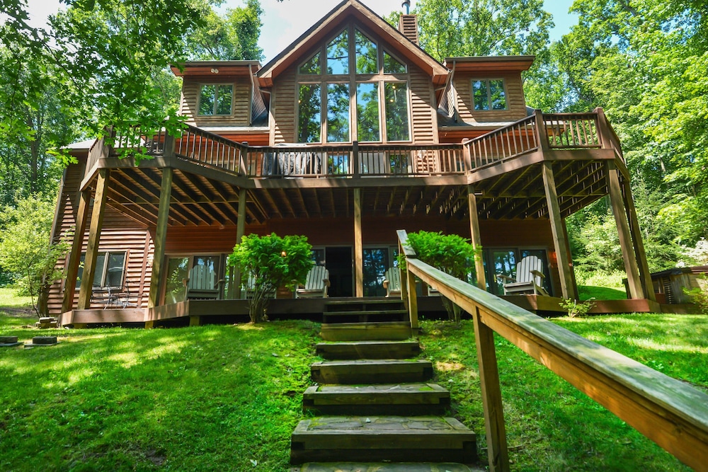 House (6 Bedrooms) photo 1