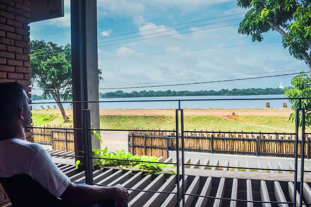 Deluxe Triple Room, Balcony photo 3