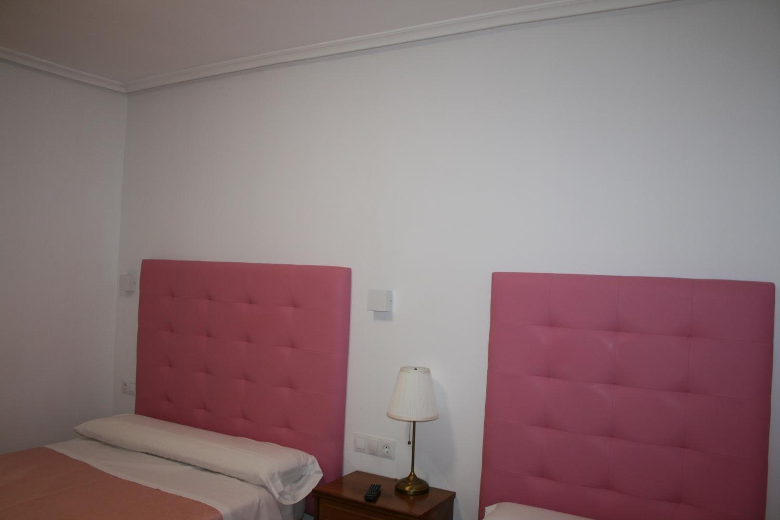 Double or Twin Room photo 2