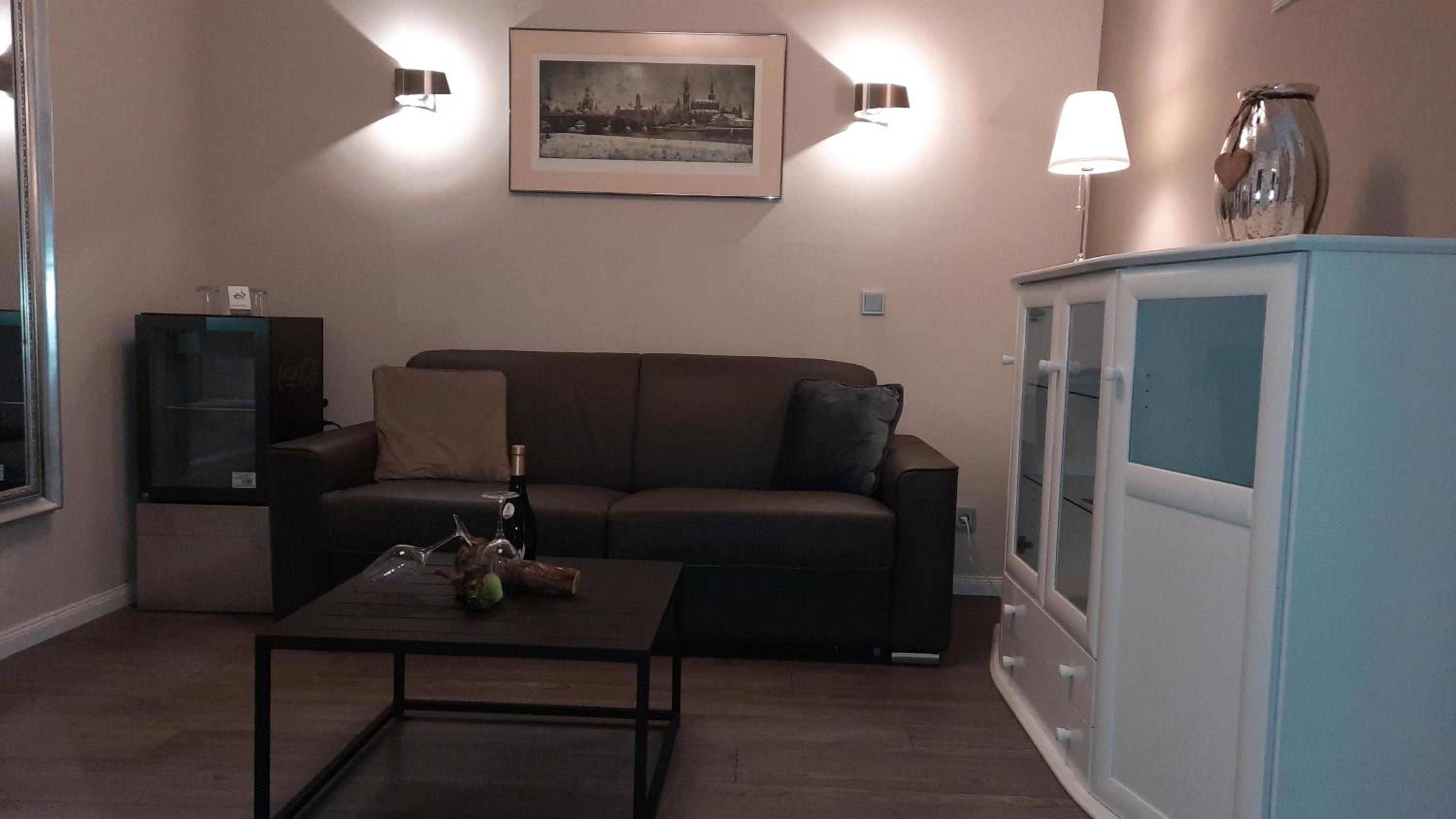 Deluxe Double Room - Photo 8