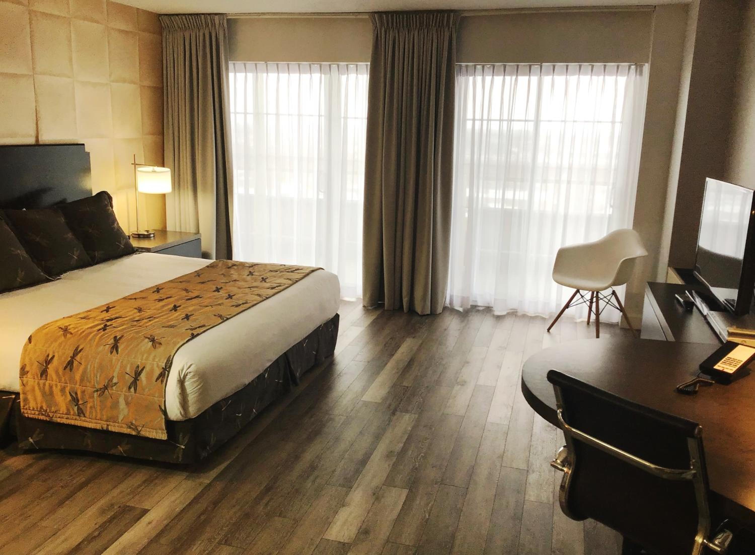 King Room with Balcony