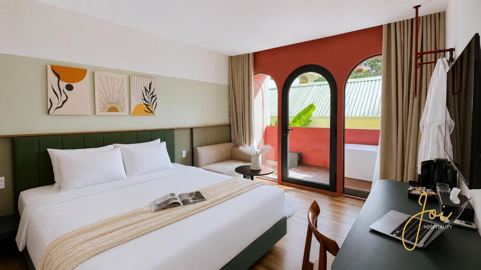 Deluxe Double Room with Bath