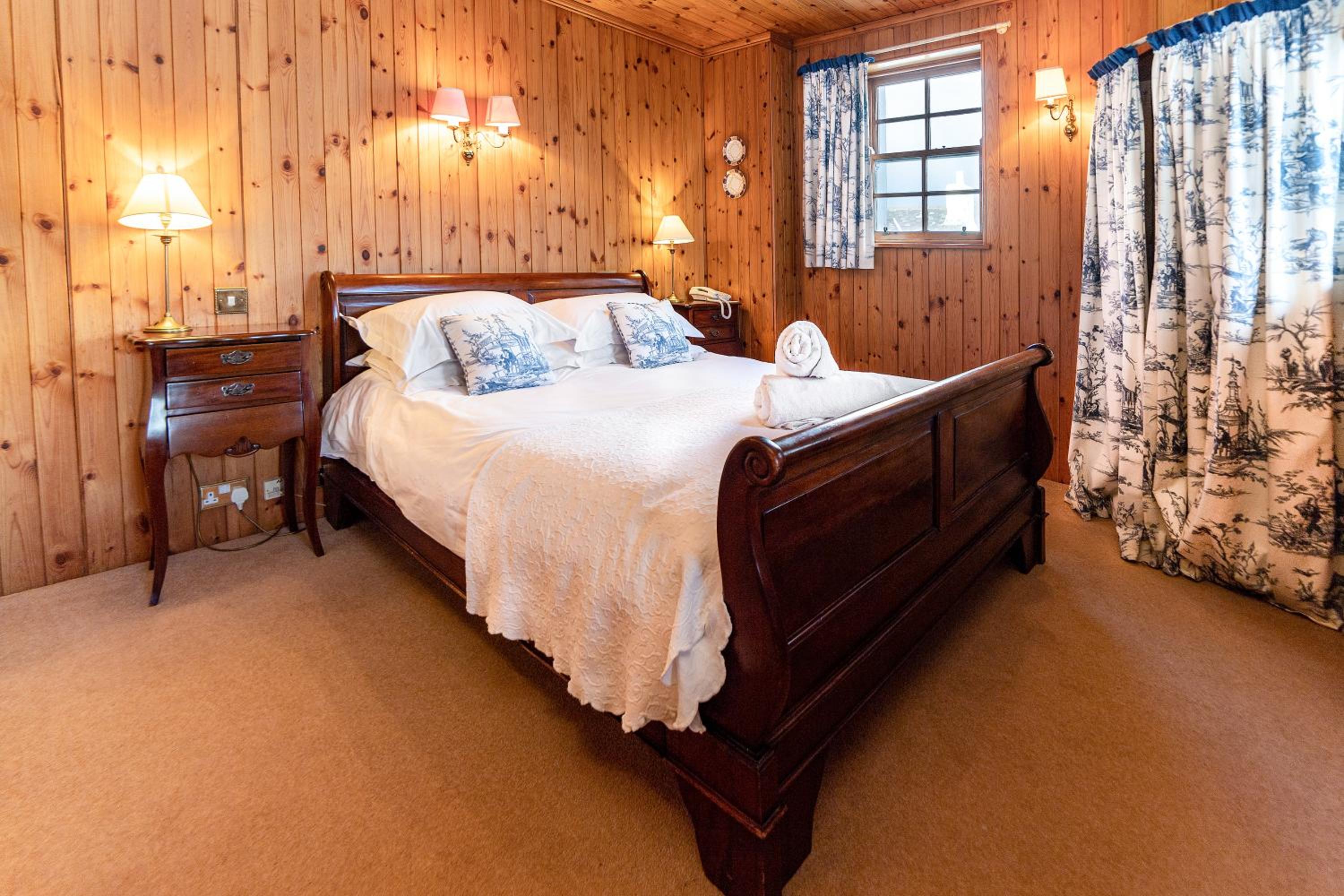 Double Room - Photo 1