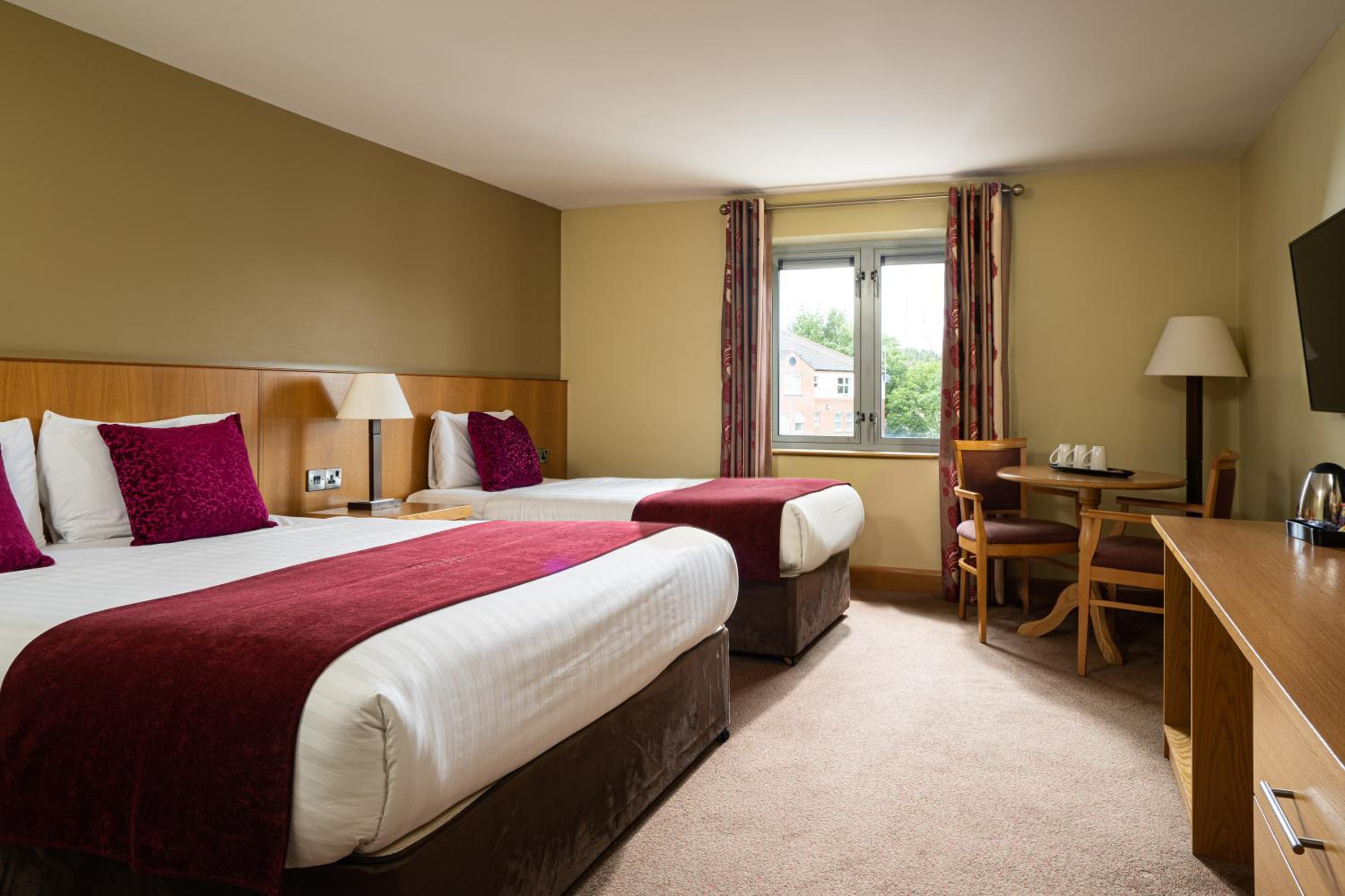 Superior Triple Room - Photo 1