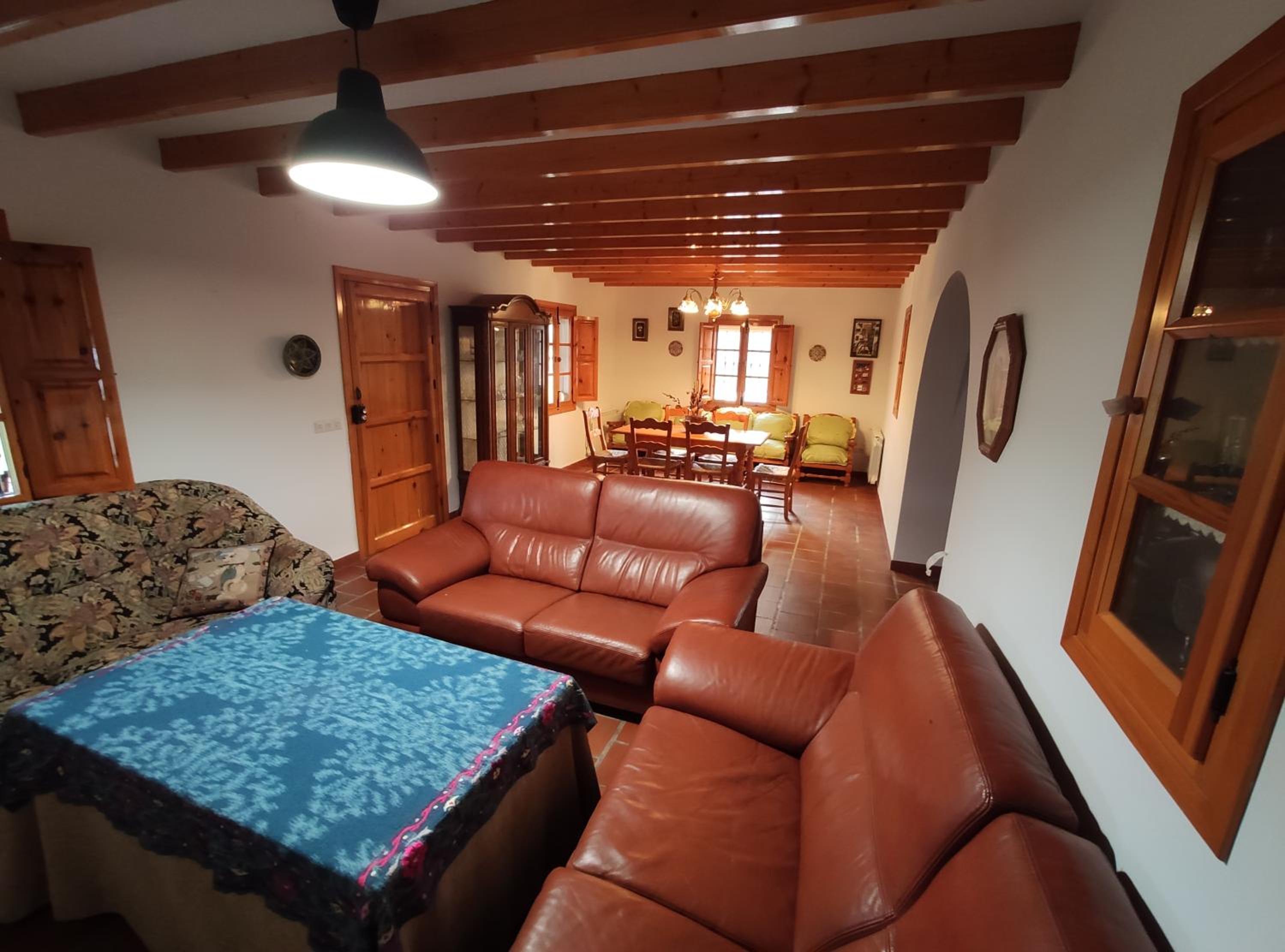 Casa de cinco habitaciones