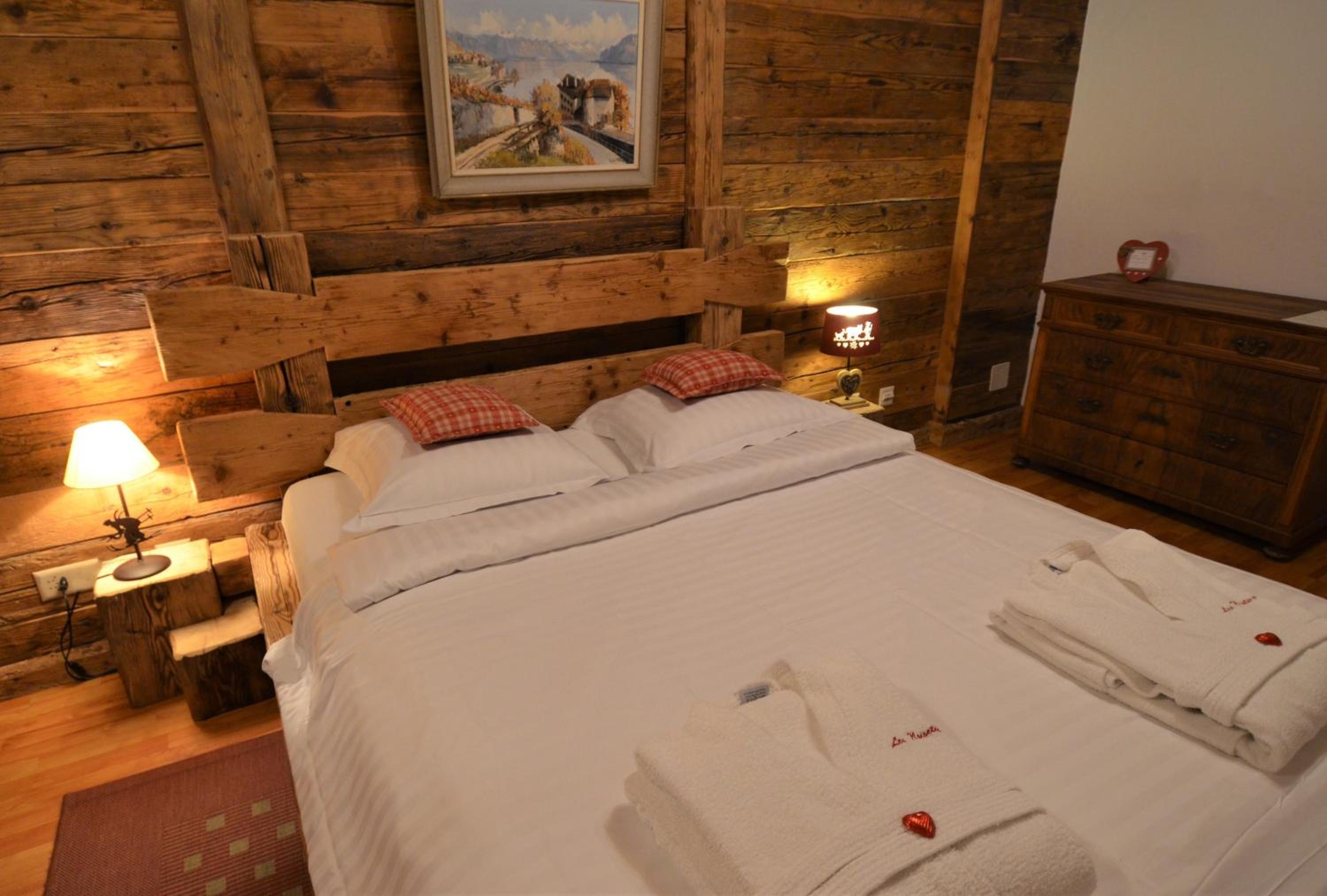 Superior Double Room - Photo 8