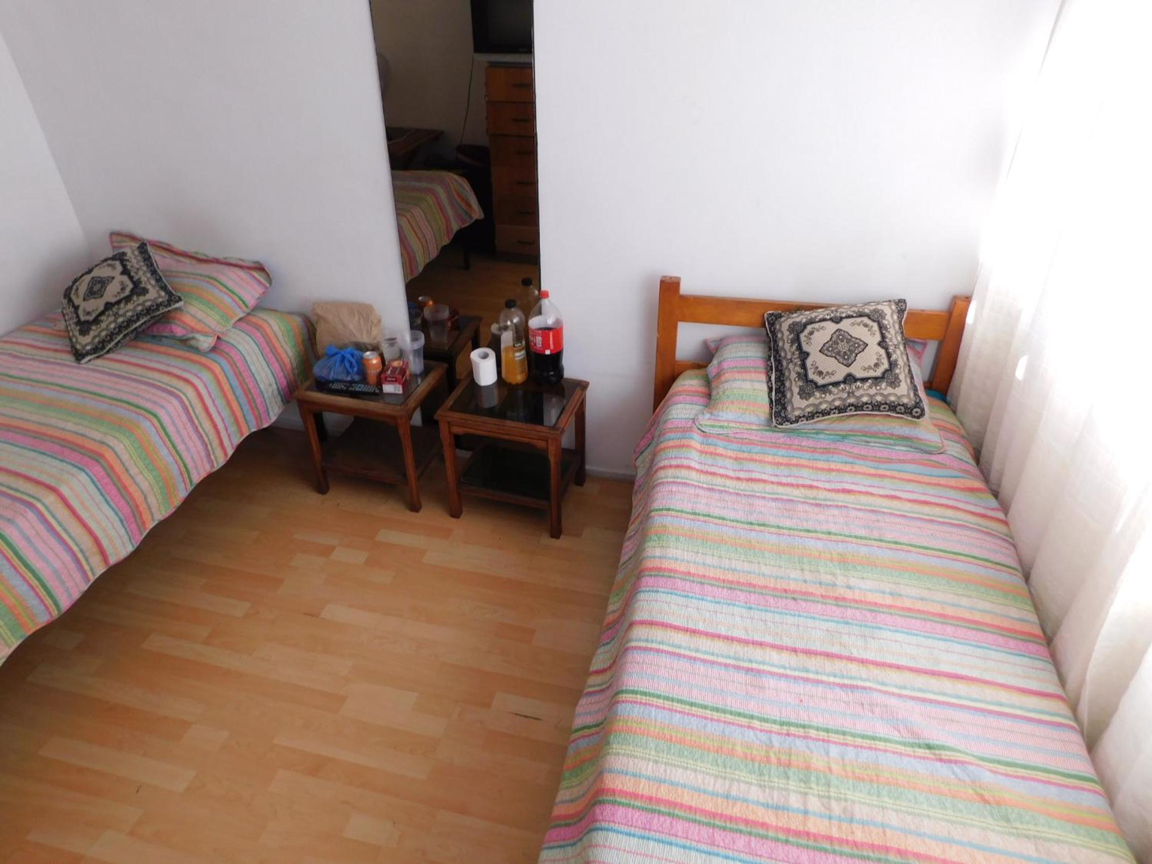 Twin Room with Private External Bathroom photo 1