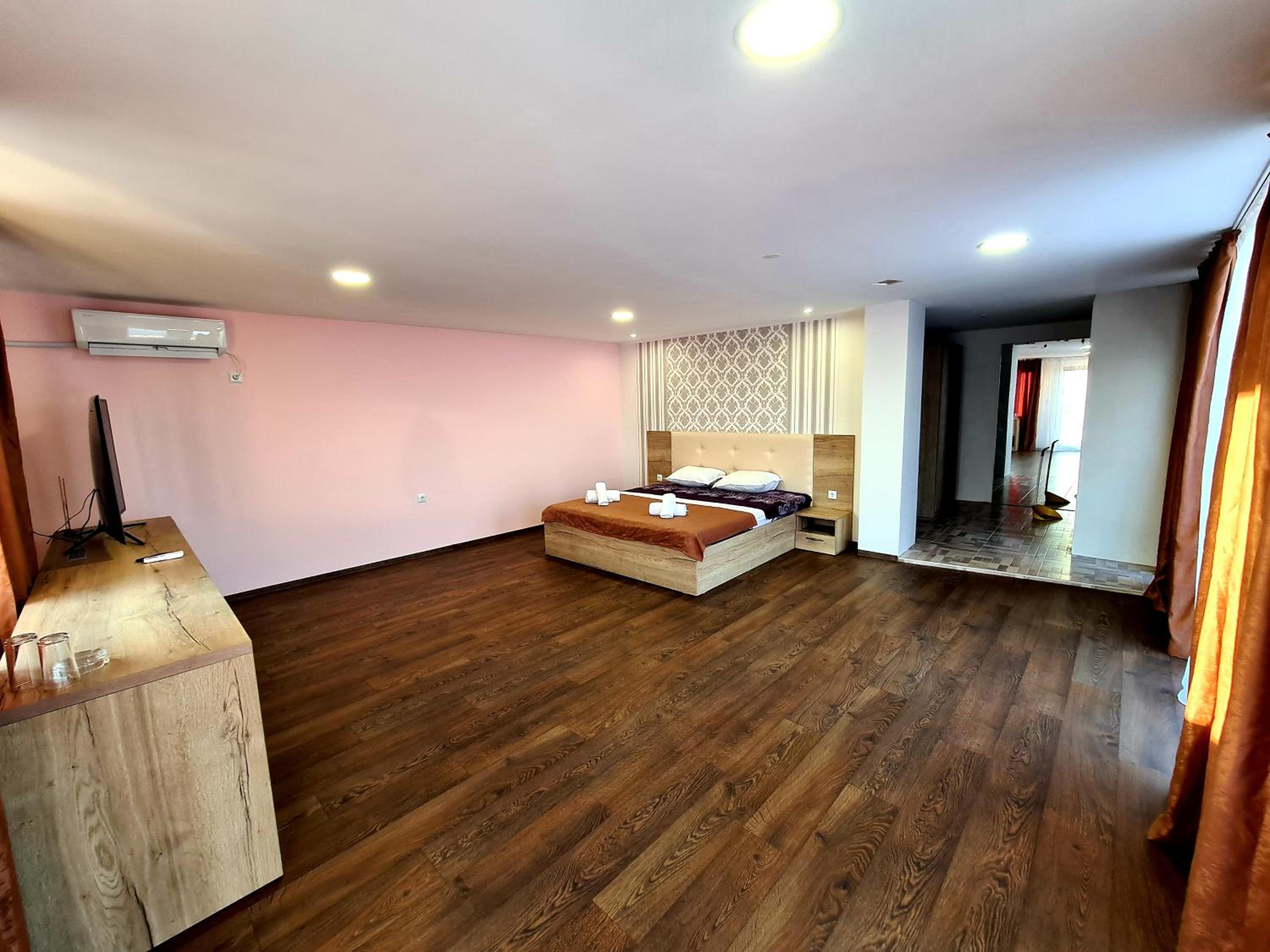 Presidential Suite photo 3