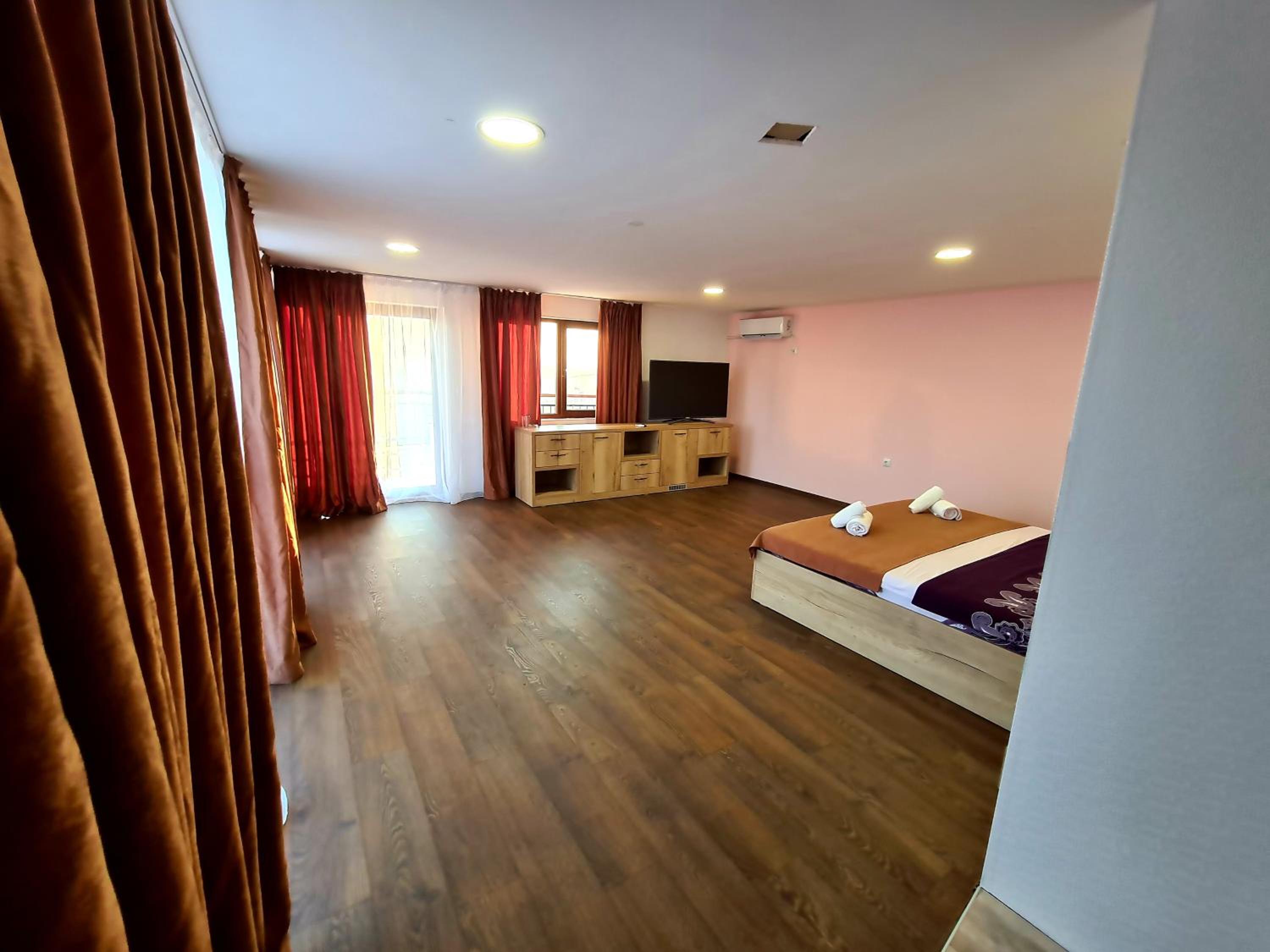 Presidential Suite photo 1
