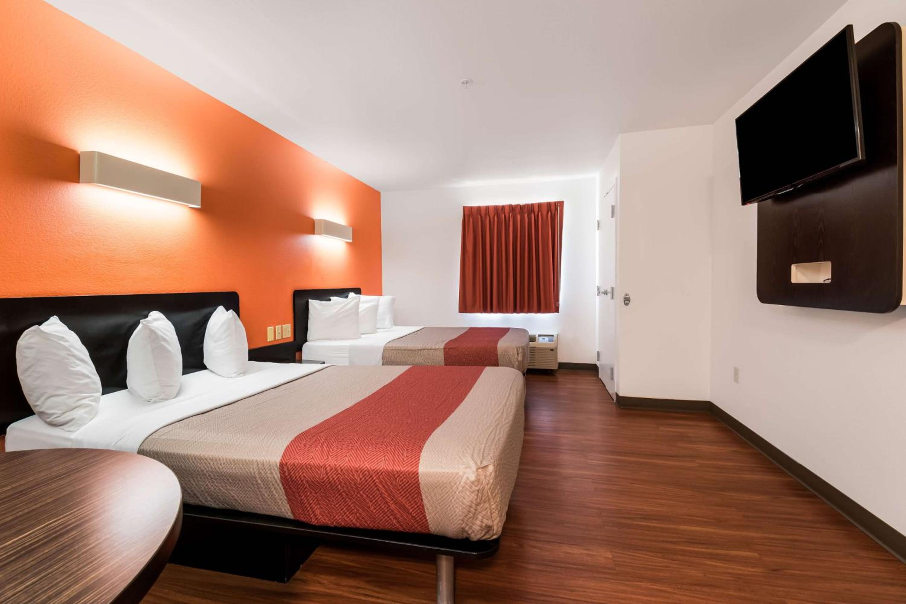 Deluxe Quadruple Room - Non-Smoking photo 1