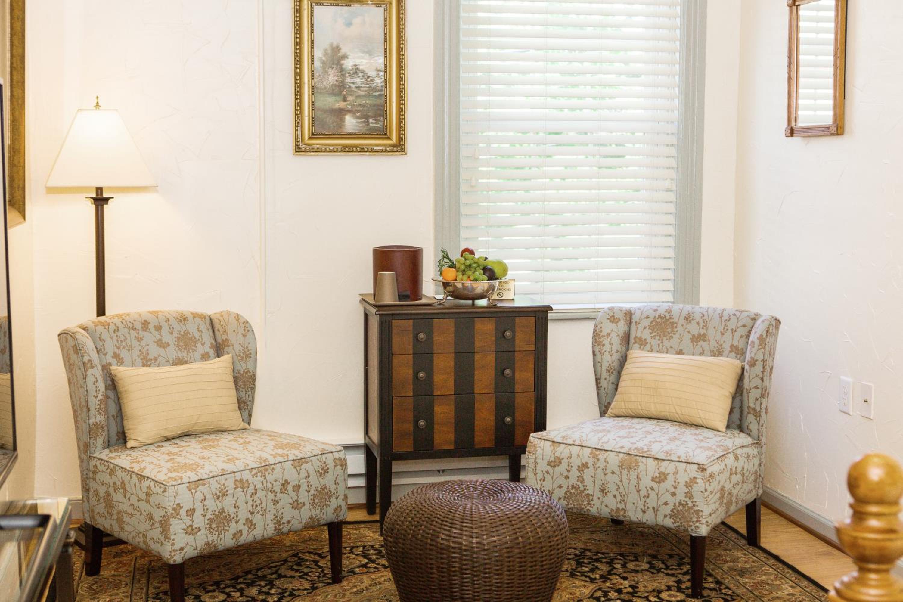 Queen Room
