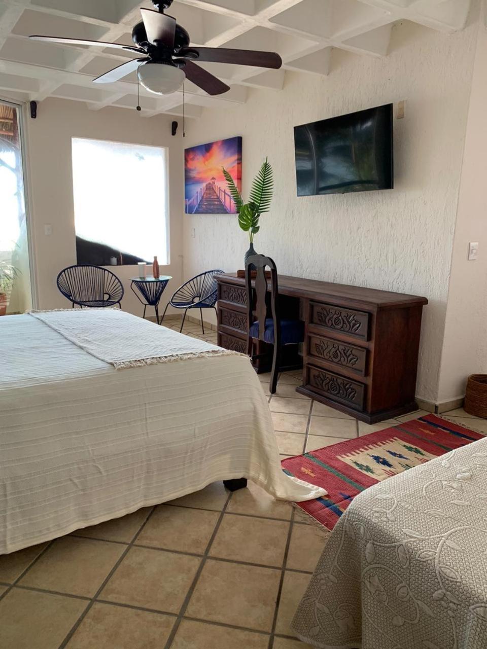 Triple Room with Sea View photo 2