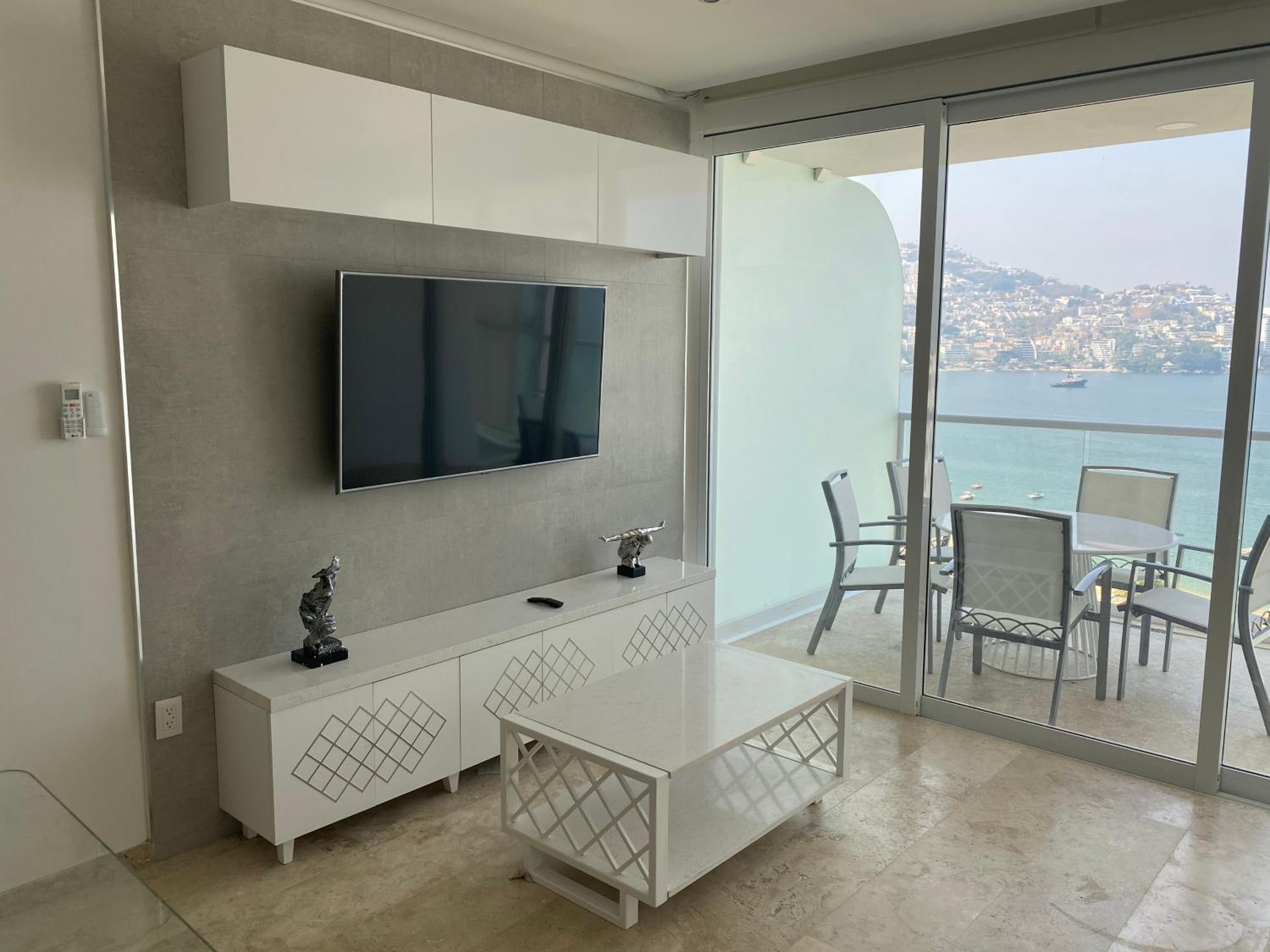 Apartment with Sea View photo 3