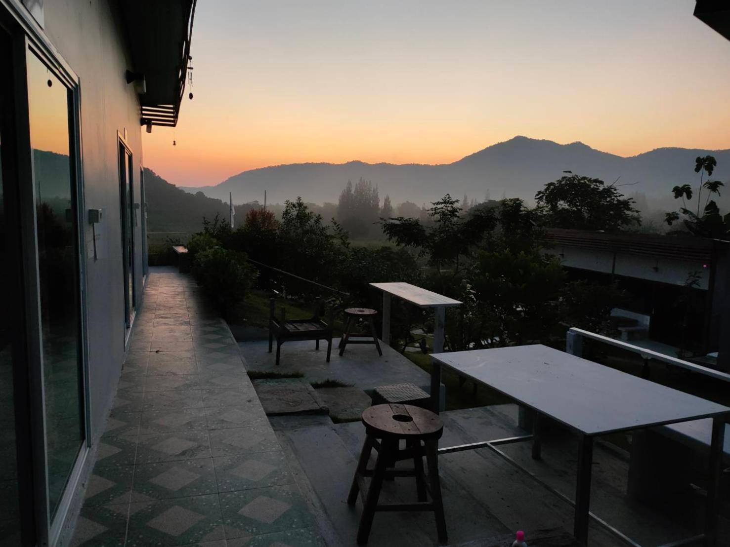 Double Room with Mountain View - Photo 15