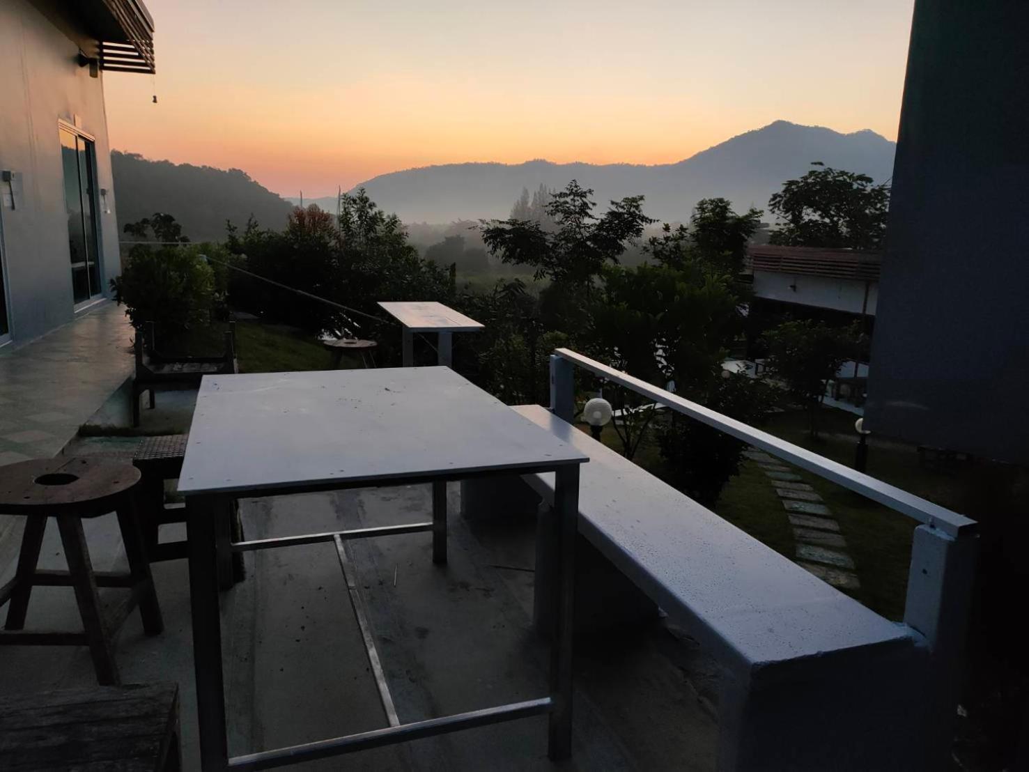 Double Room with Mountain View - Photo 16