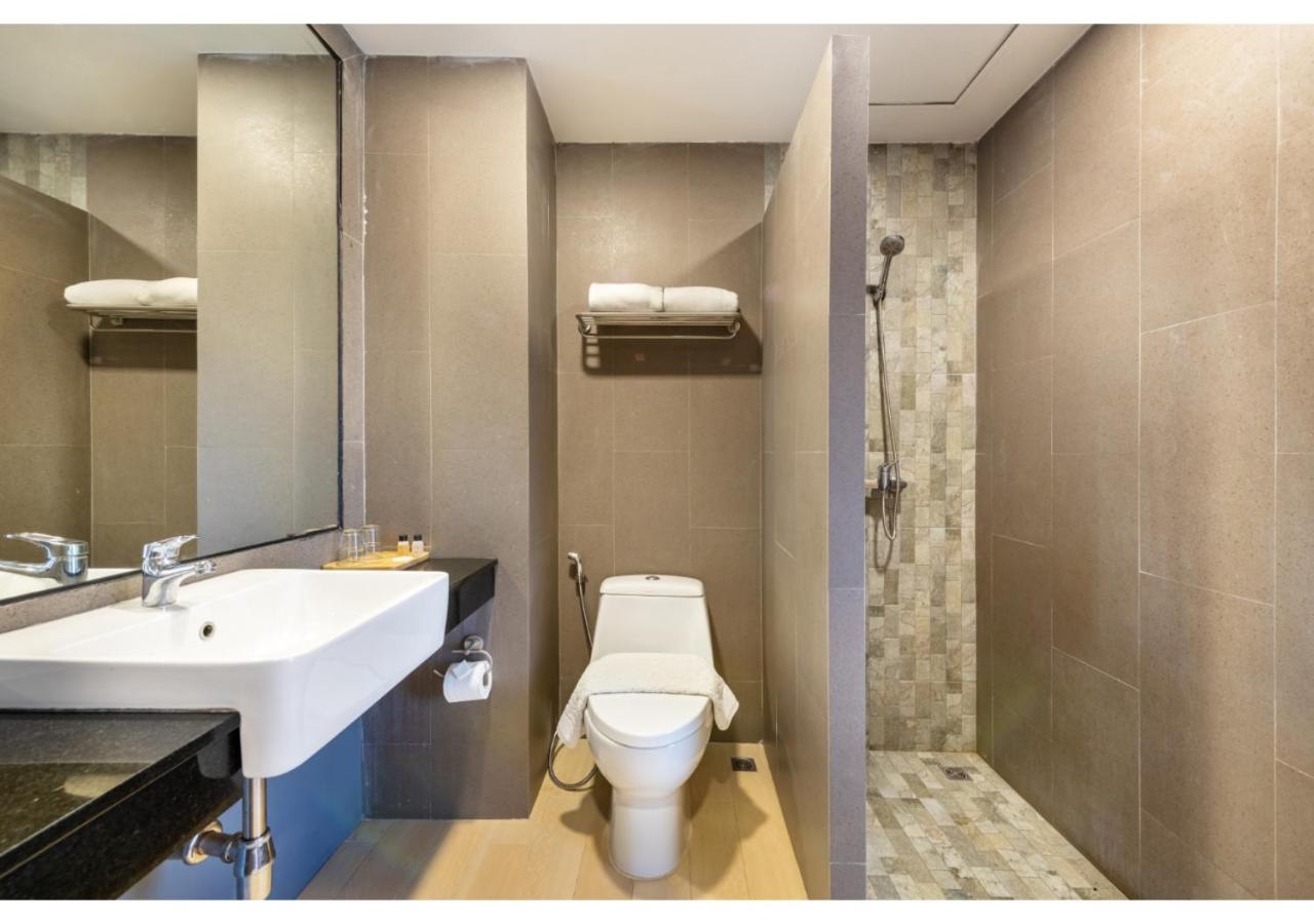 Basic Double or Twin Room - Photo 5