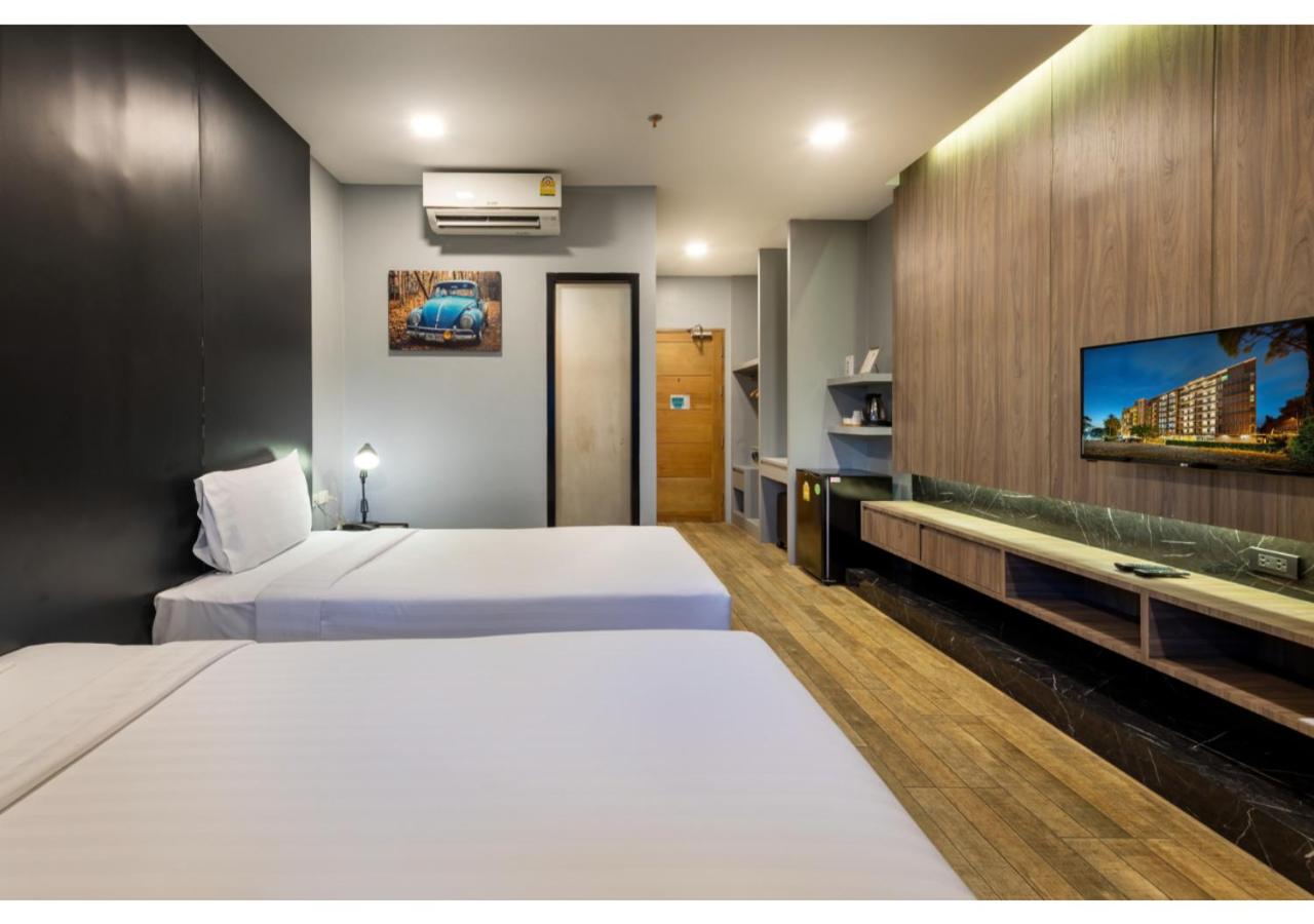 Basic Double or Twin Room with Sea View - Photo 2