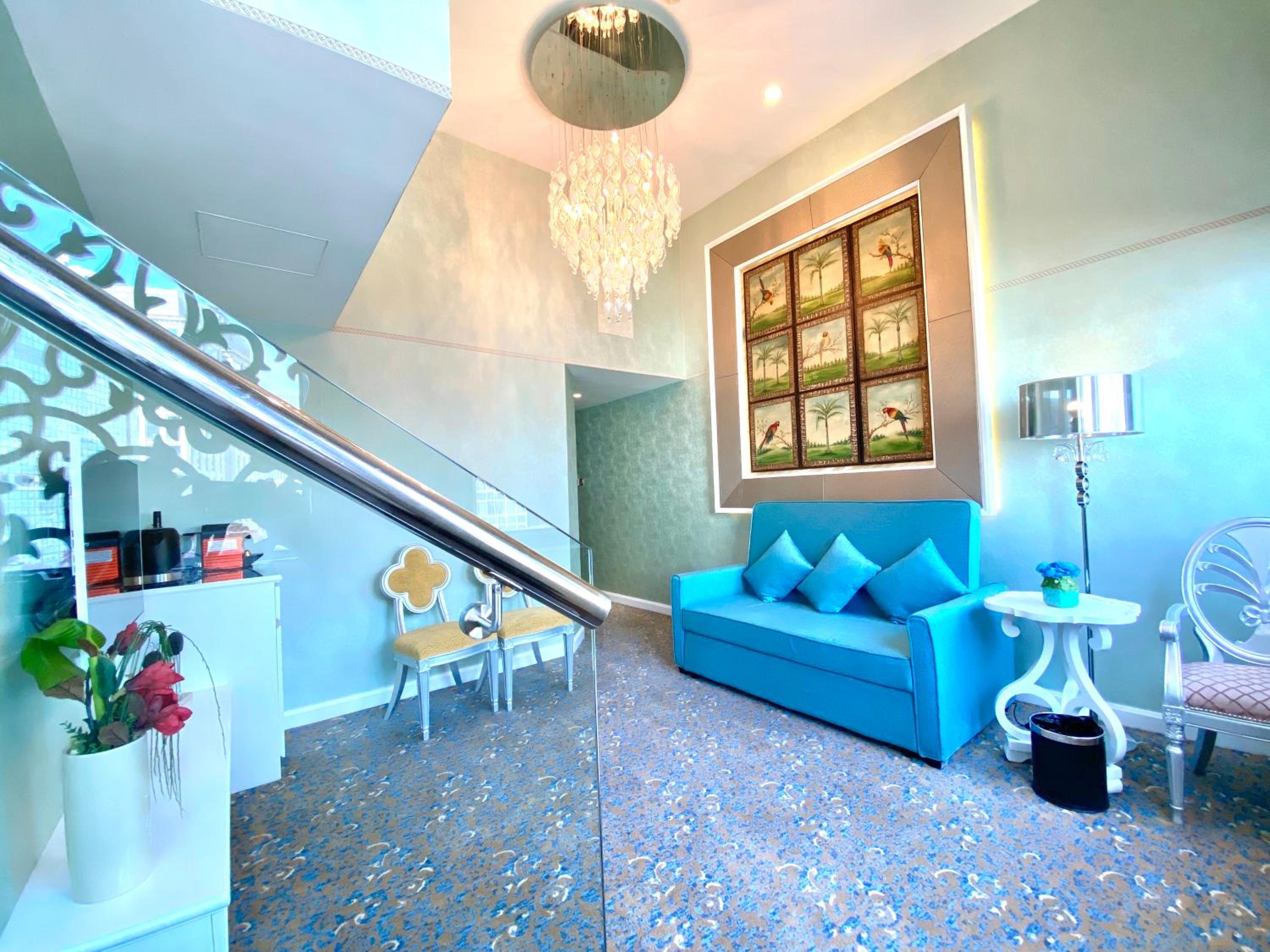 Duplex Family Suite - Late Check out til 8pm