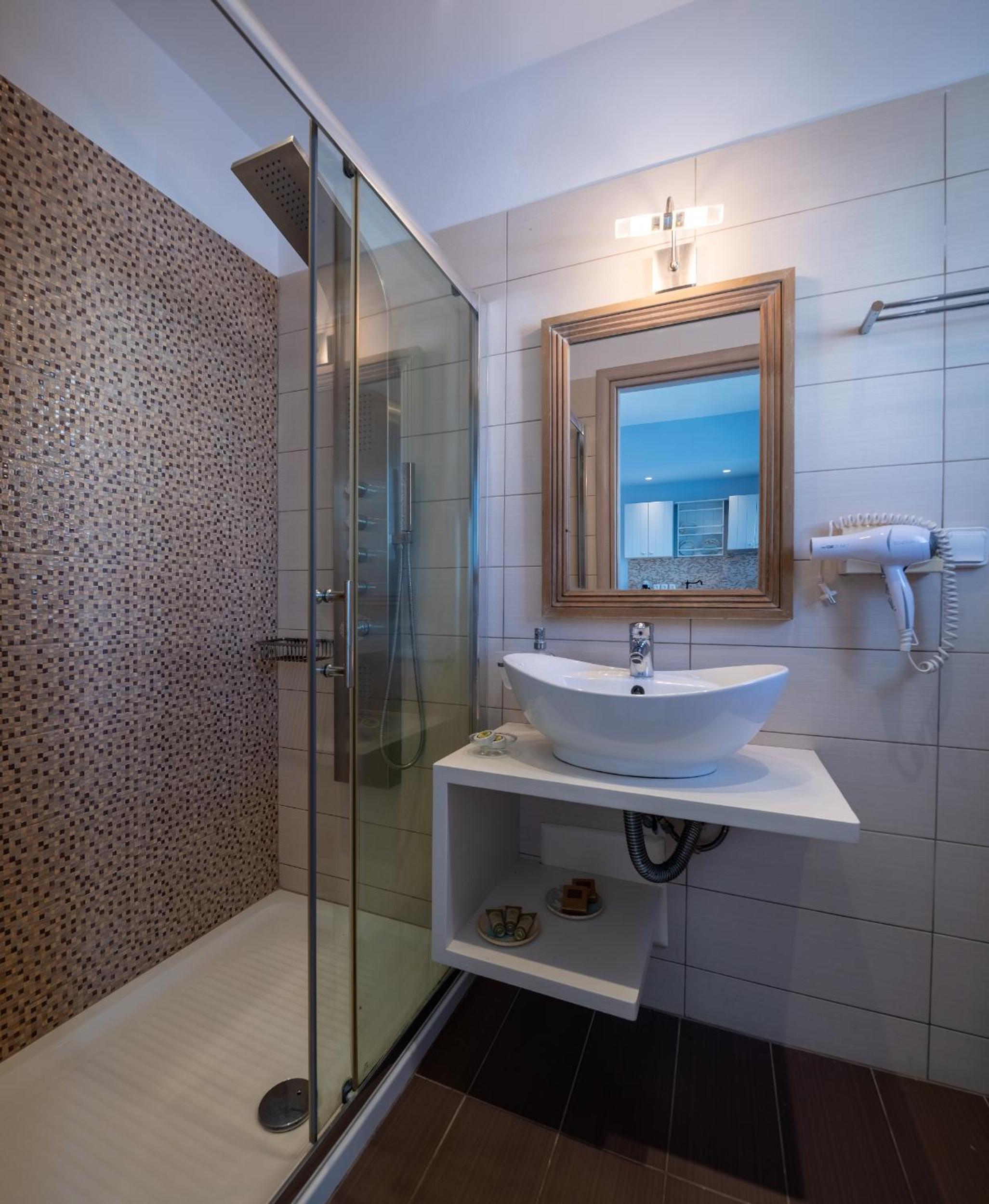 Superior Double or Twin Room with Sea View
